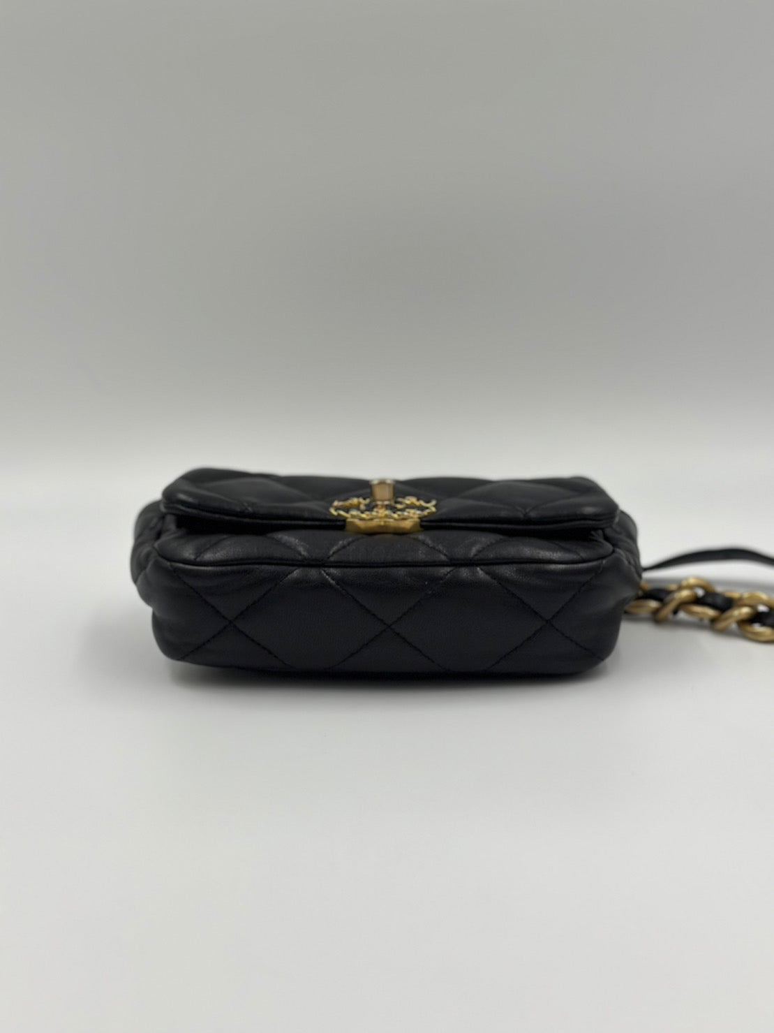 Chanel 雙色鏈條腰包/Rank SA