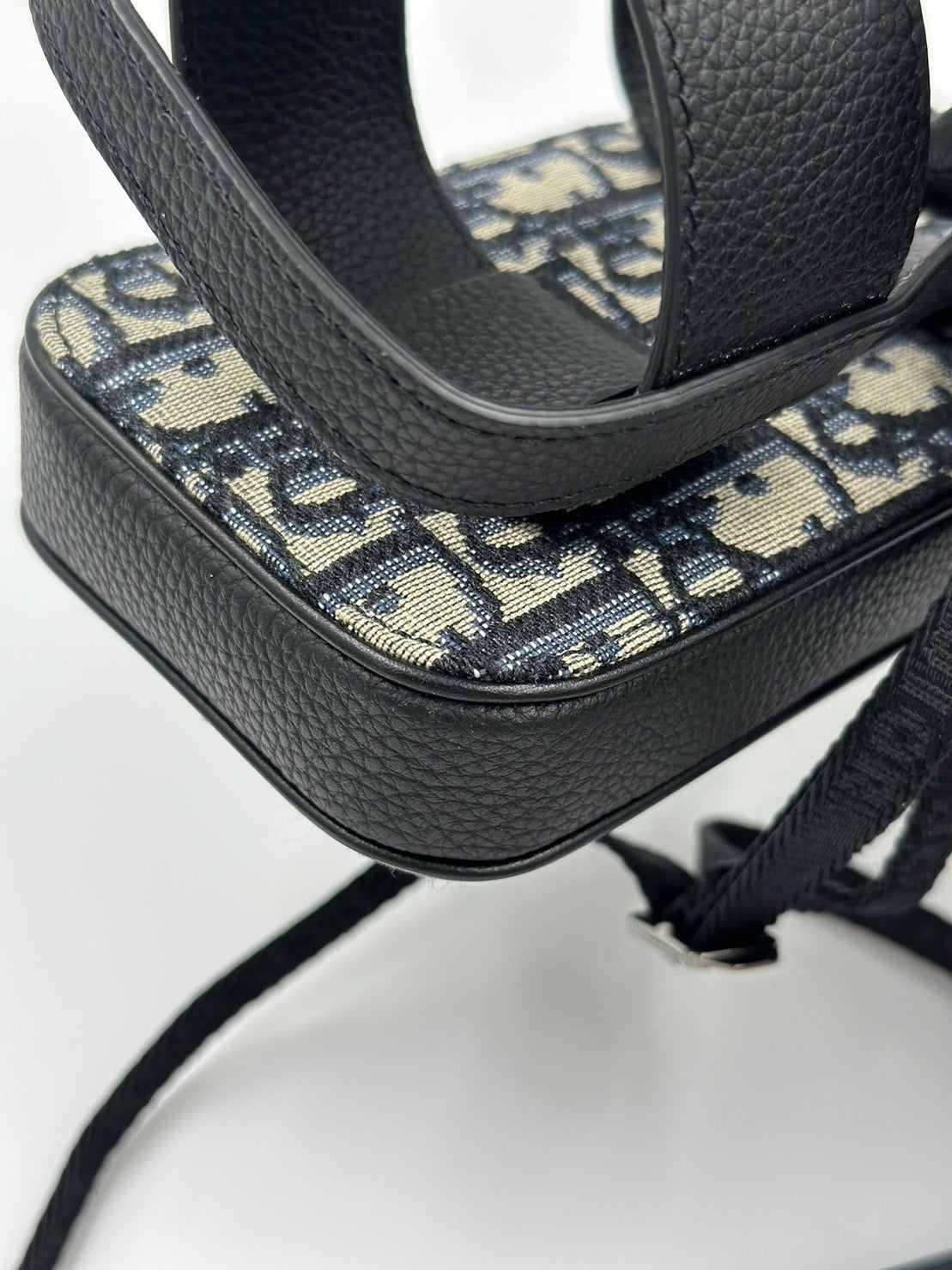 Dior 水壺包 /Rank SA