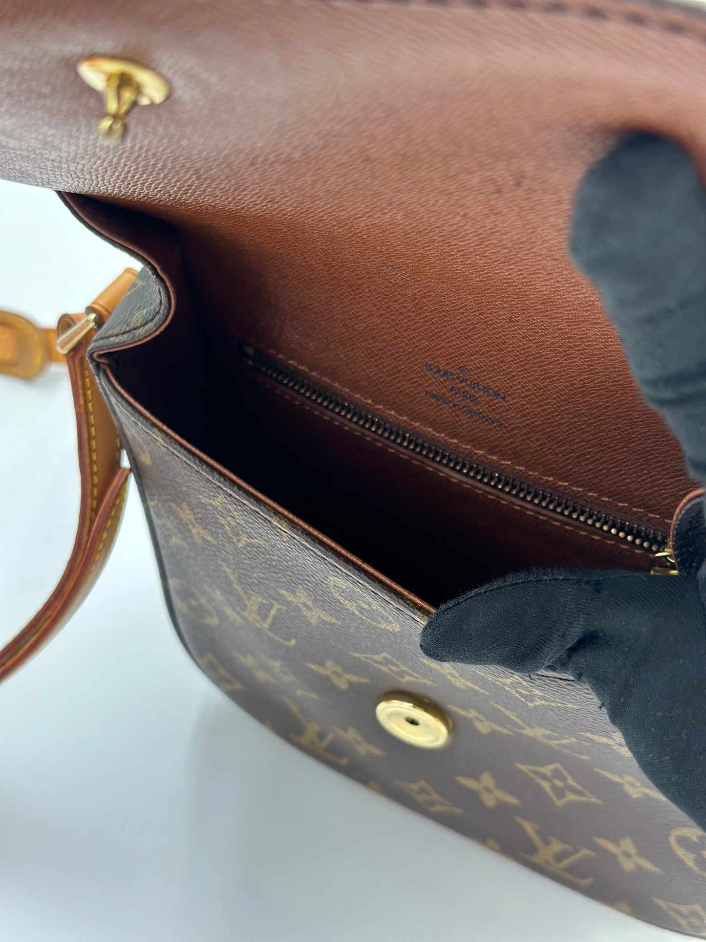 Louis Vuitton   側背包/Rank A