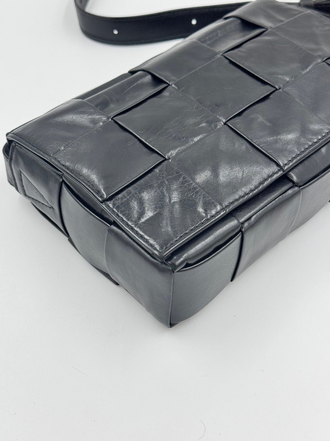Bottega Veneta Cassette PM / Rank SA