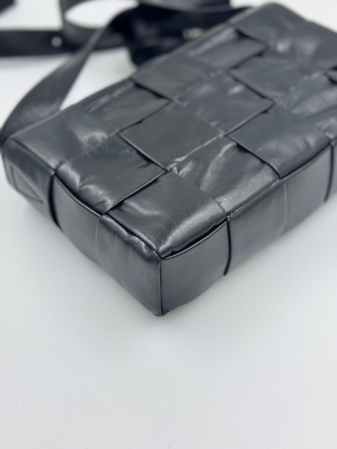Bottega Veneta Cassette PM / Rank SA