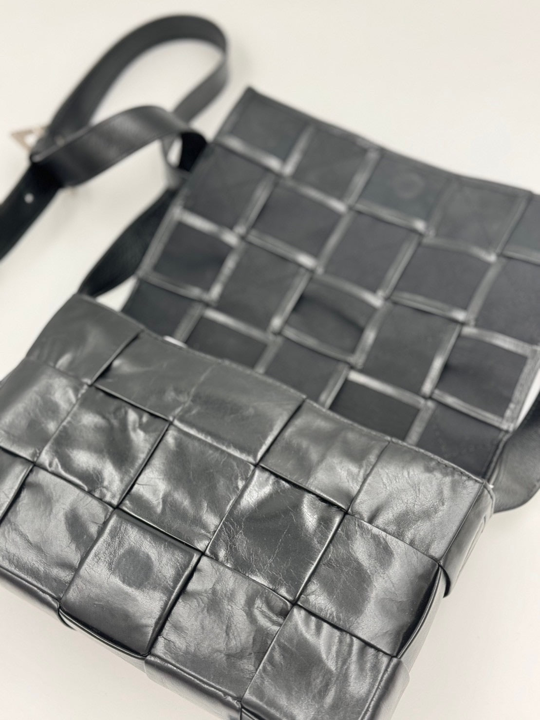 Bottega Veneta Cassette PM / Rank SA
