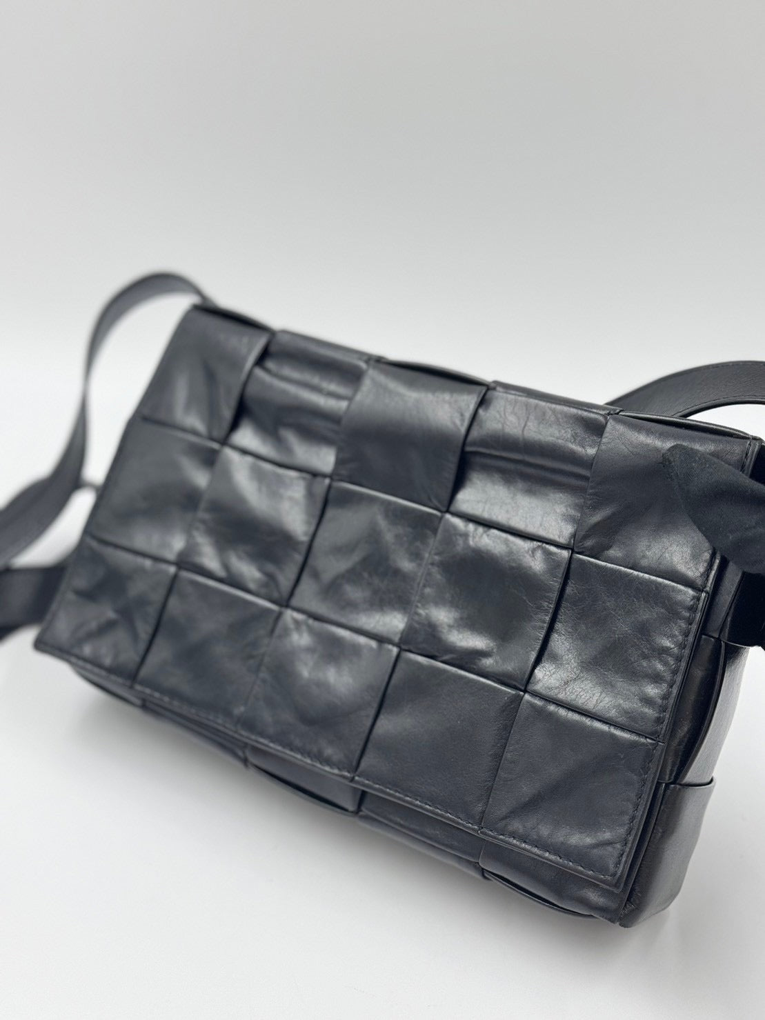 Bottega Veneta Cassette PM / Rank SA