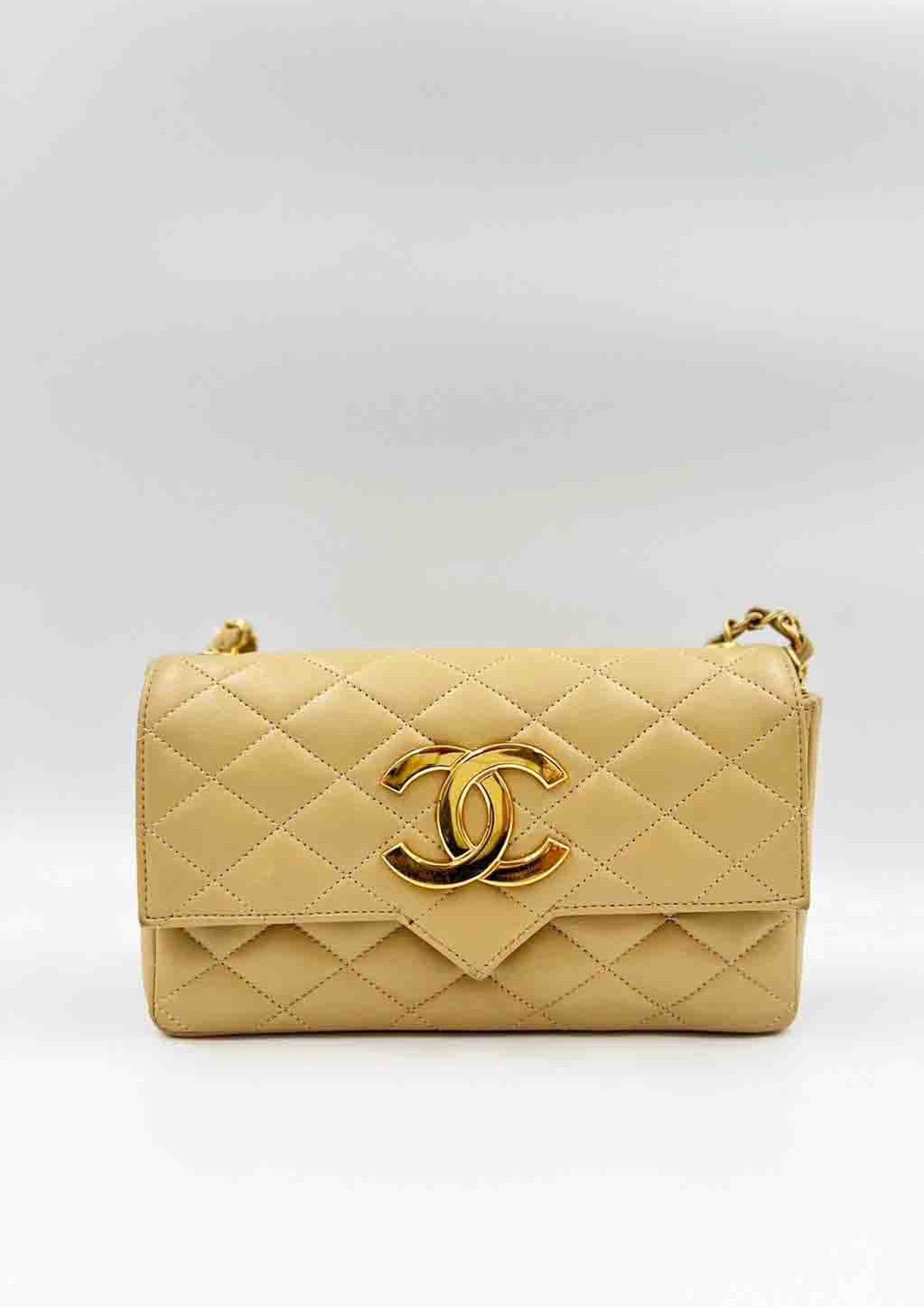 Chanel logo Bag Apricot Cream 19cm / Rank A