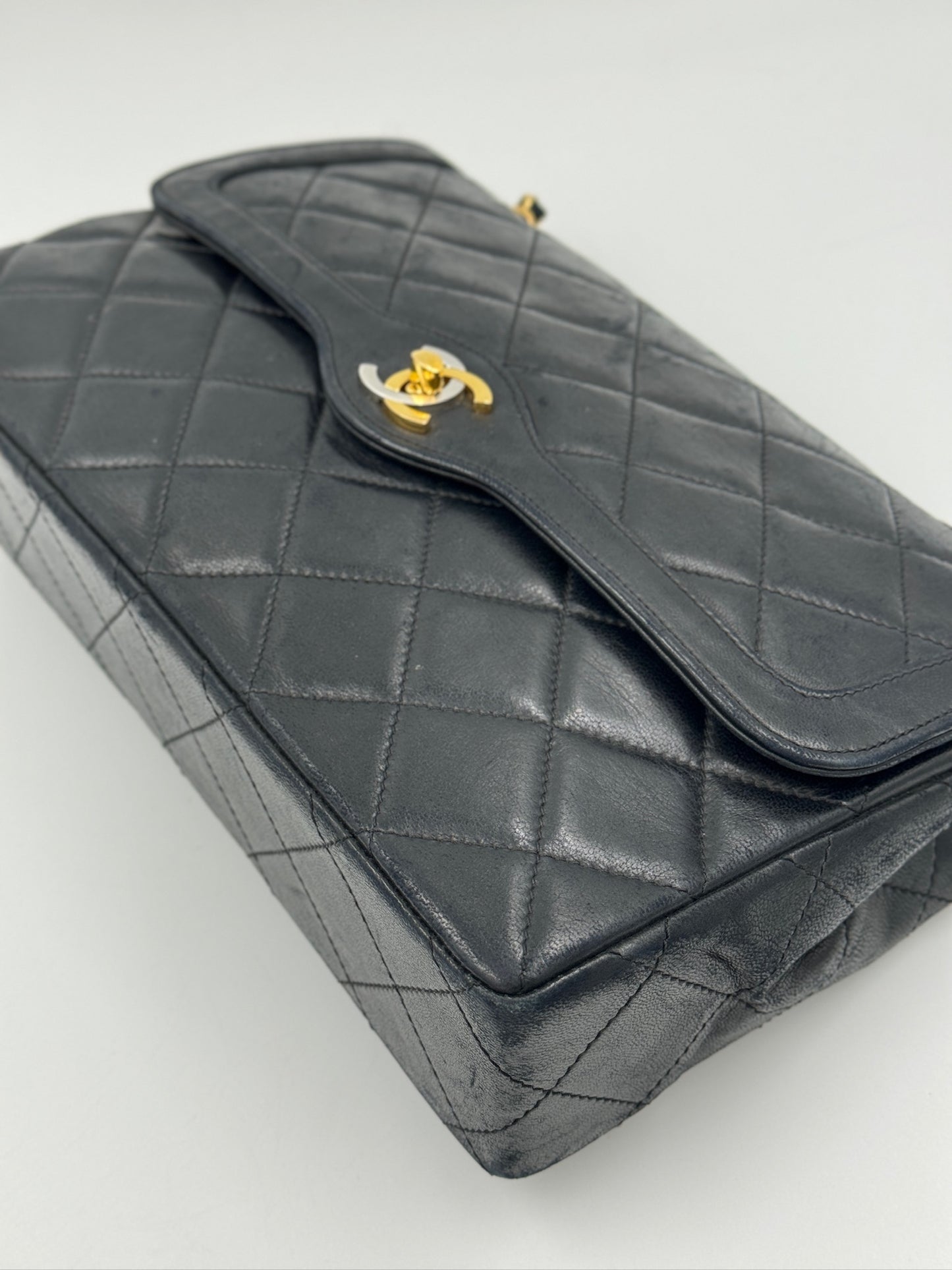 Chanel 巴黎限定雙鍊異色金屬包 Black 黑 / Rank A 24072309