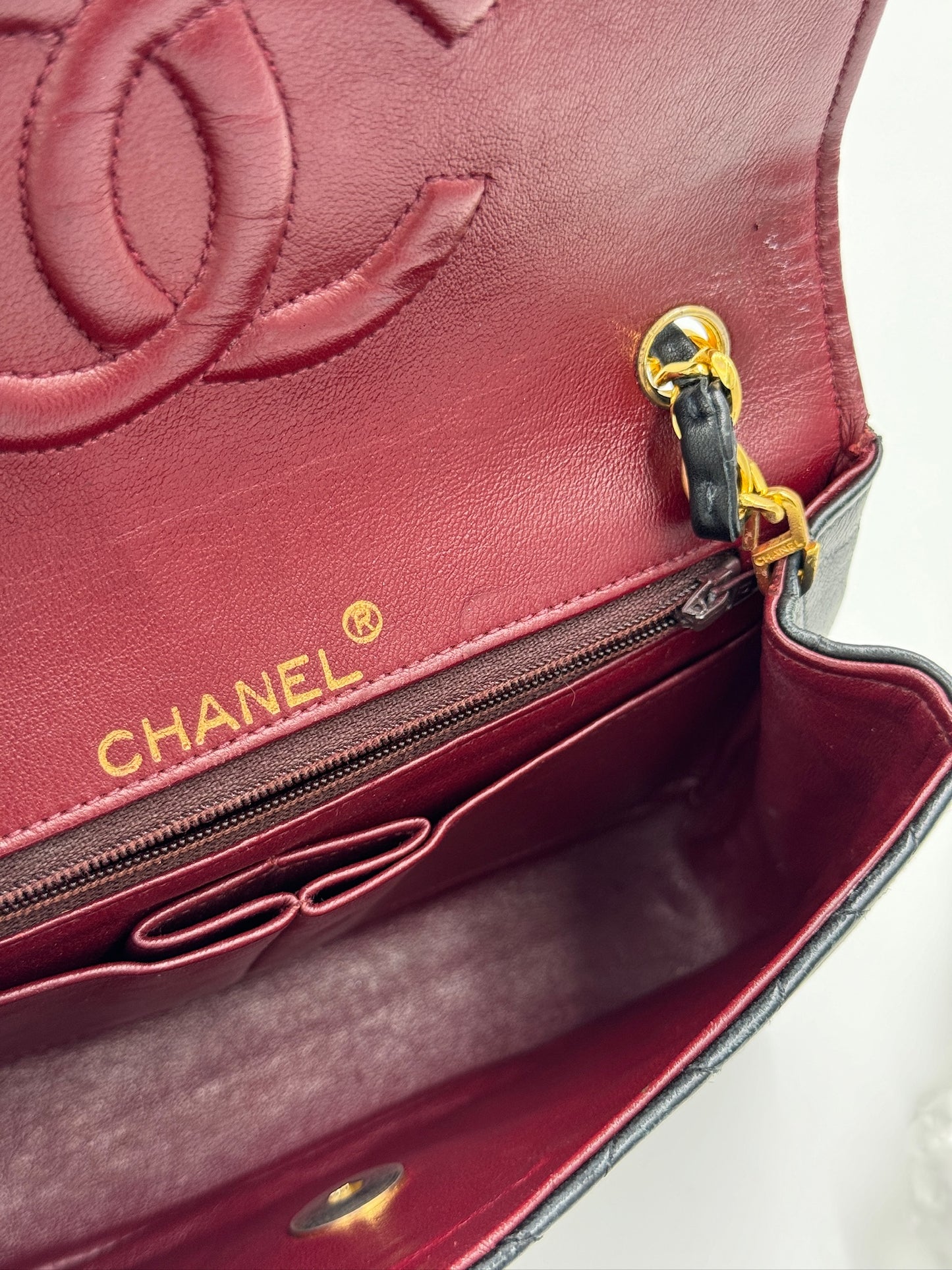 Chanel MINI 圓扣 ＣＦ/ Rank A 24063001