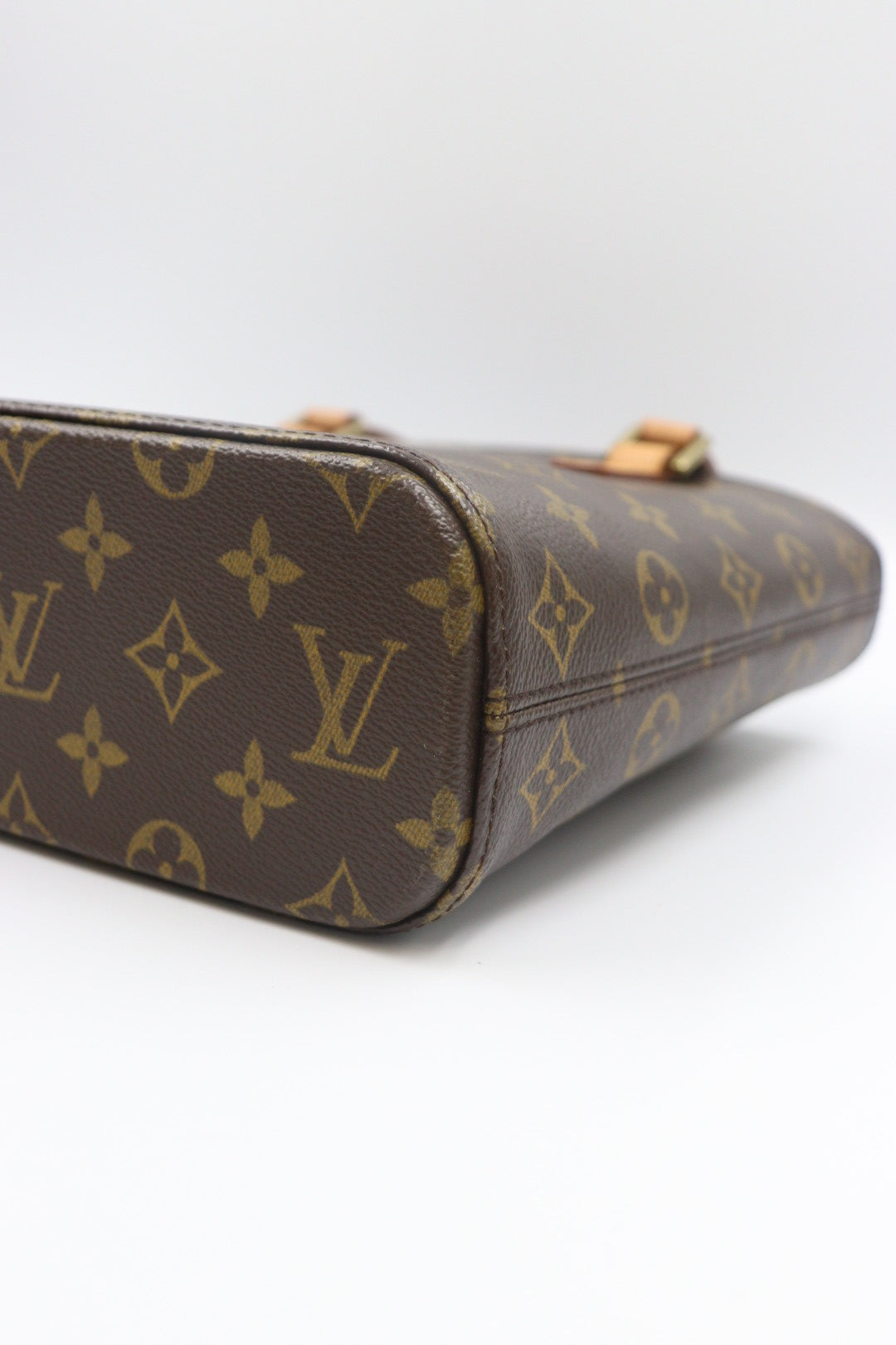 Louis Vuitton  VIVIAN 薇薇安 / Rank SA