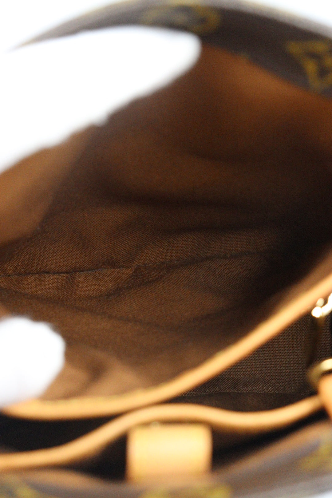 Louis Vuitton  VIVIAN 薇薇安 / Rank SA