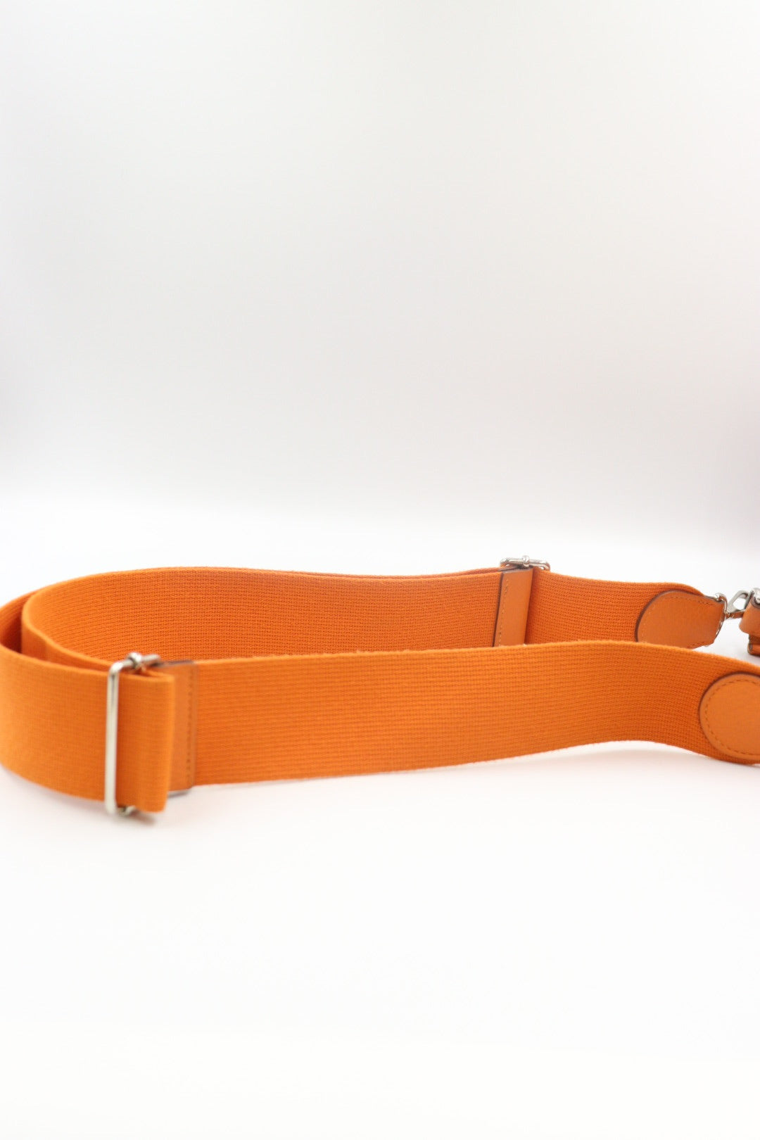 Hermès 橘色Evelyne / Rank SA