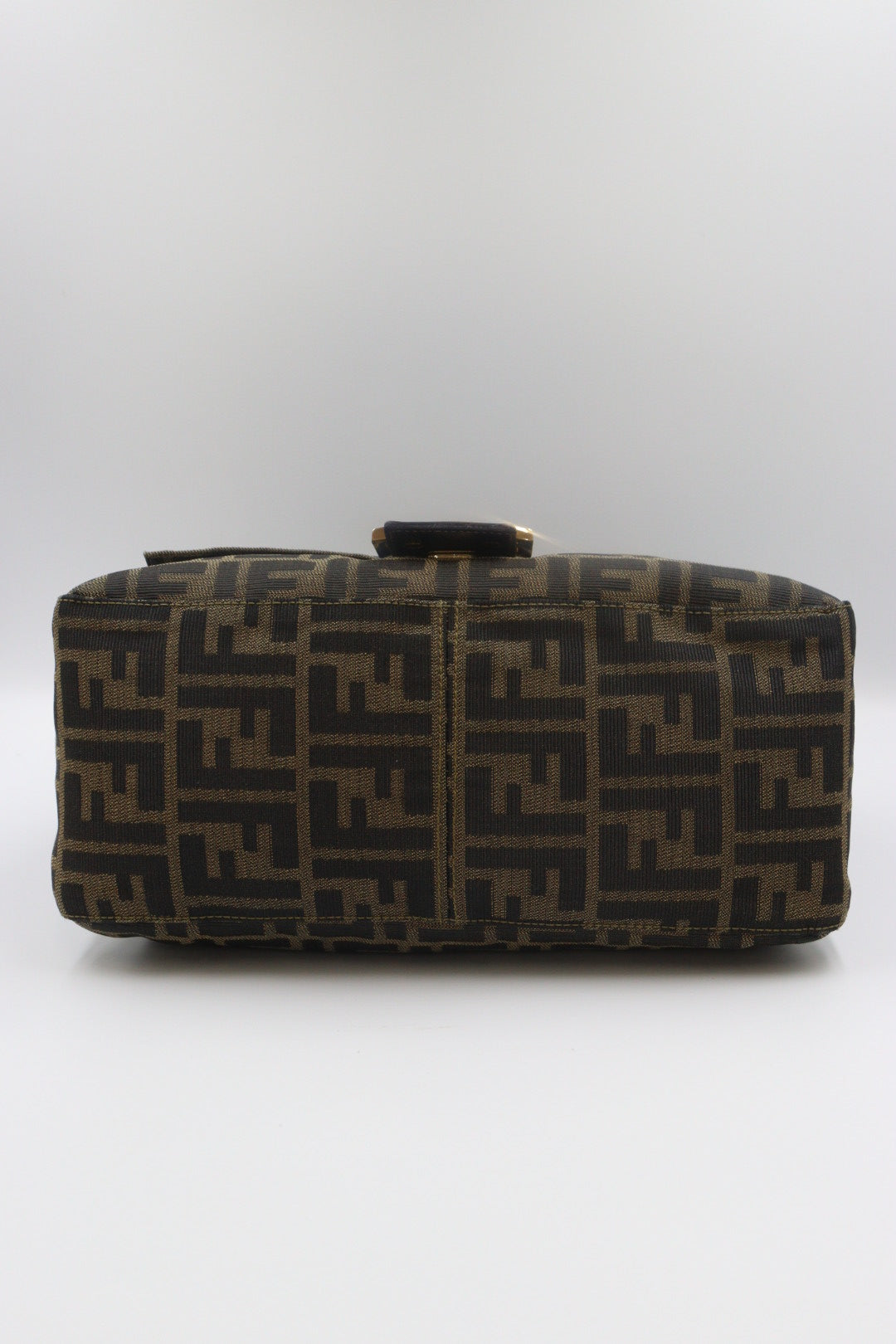 Fendi 金釦大法棍 / Rank SA