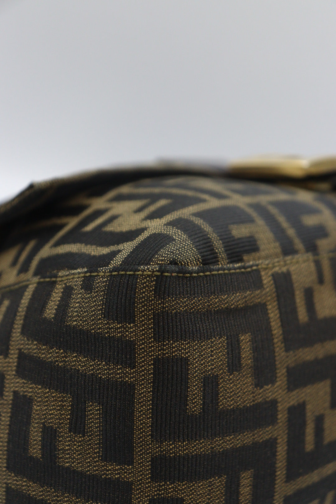 Fendi 金釦大法棍 / Rank SA