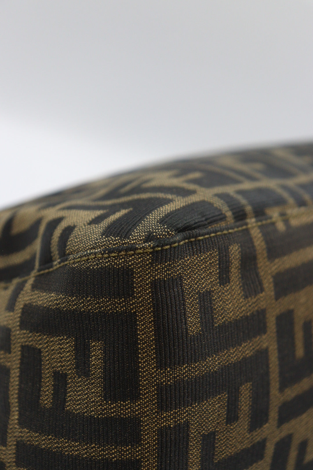 Fendi 金釦大法棍 / Rank SA