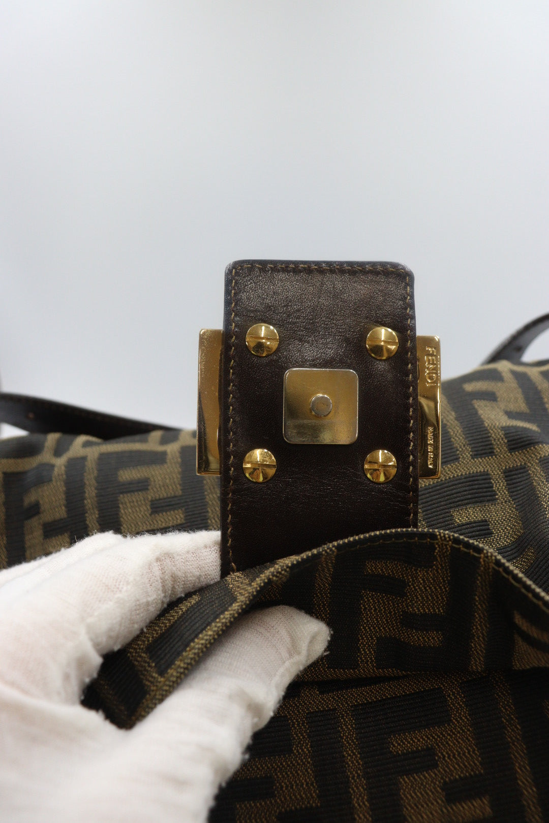 Fendi 金釦大法棍 / Rank SA