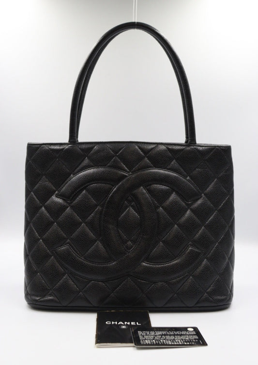 Chanel Tote / Rank A