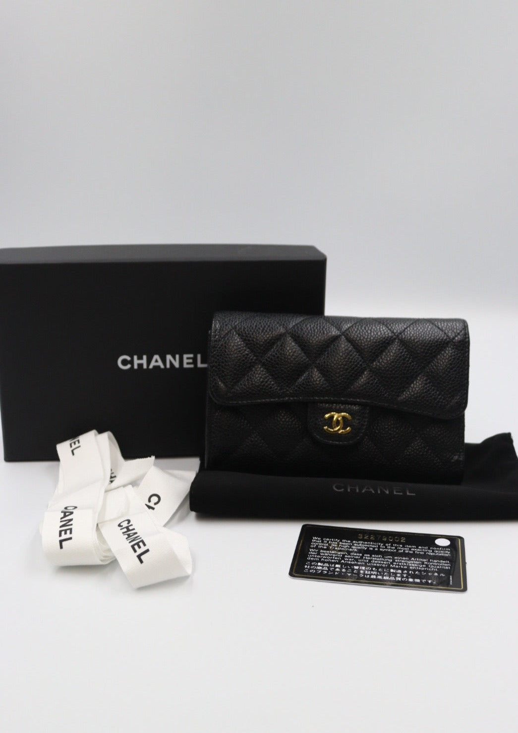 Chanel Caviar Skin Black Wallet / Rank SA