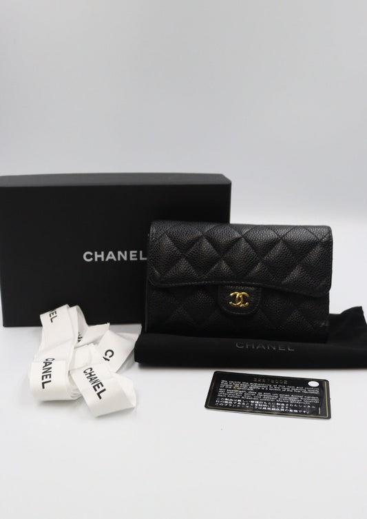 Chanel Caviar Skin Black Wallet / Rank SA