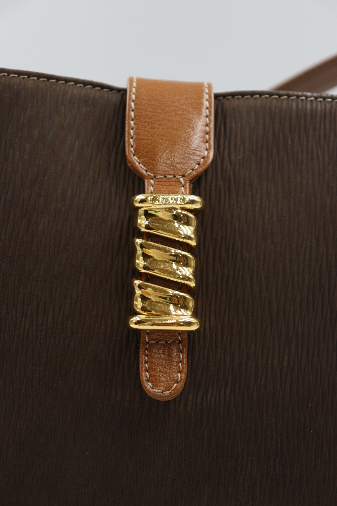 Loewe Shoulder Bag / Rank A