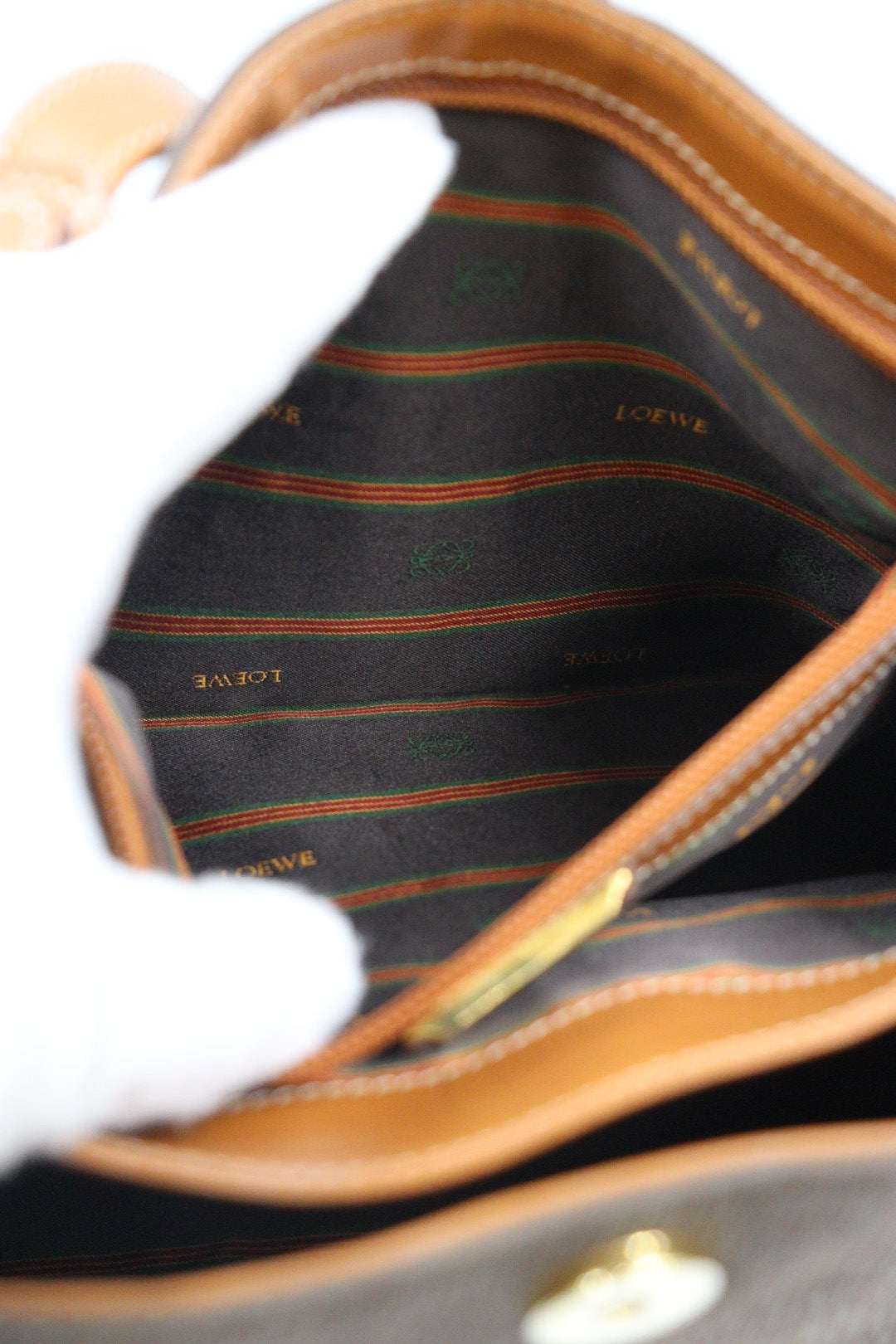 Loewe Shoulder Bag / Rank A