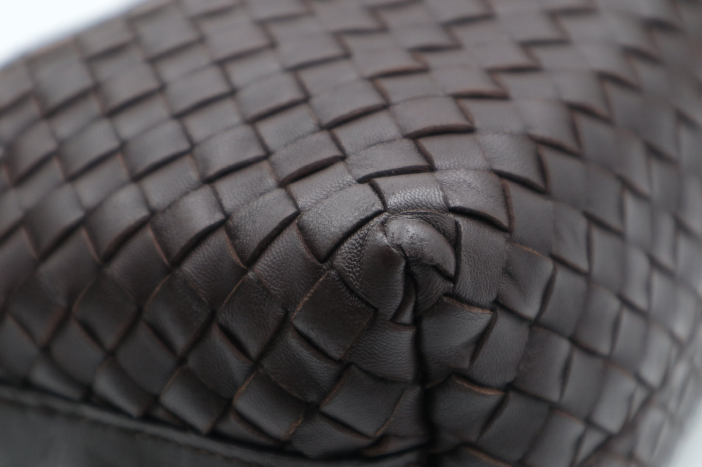 Bottega Veneta 飯盒包  / Rank A 25061201