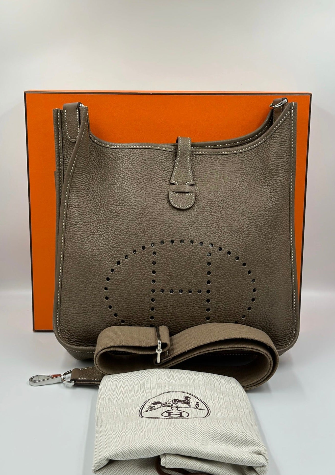 Hermès 大象灰 Evelyne  / Rank SA