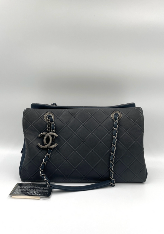 Chanel 牛皮黑銀托特包/Rank SA