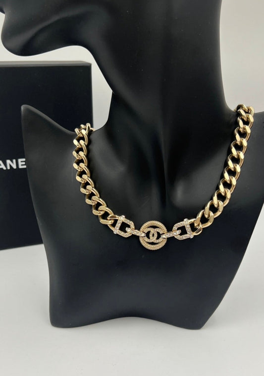 Chanel Necklace/Rank SA
