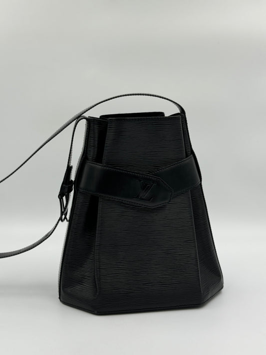 Louis Vuitton epi 水波紋八角單肩包 / Rank AB 24072010