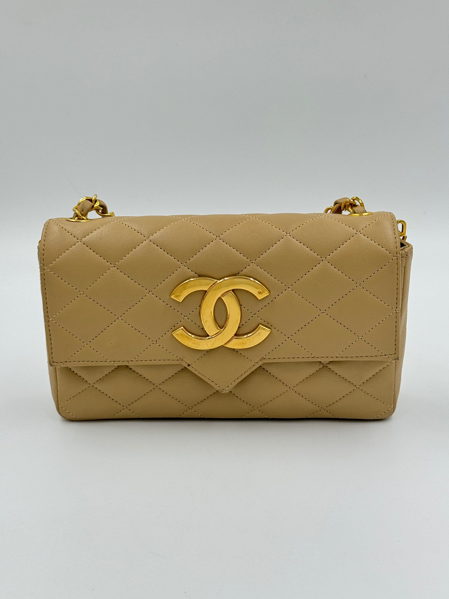 Chanel Vintage 大logo Mini CF  / Rank AB 24072303