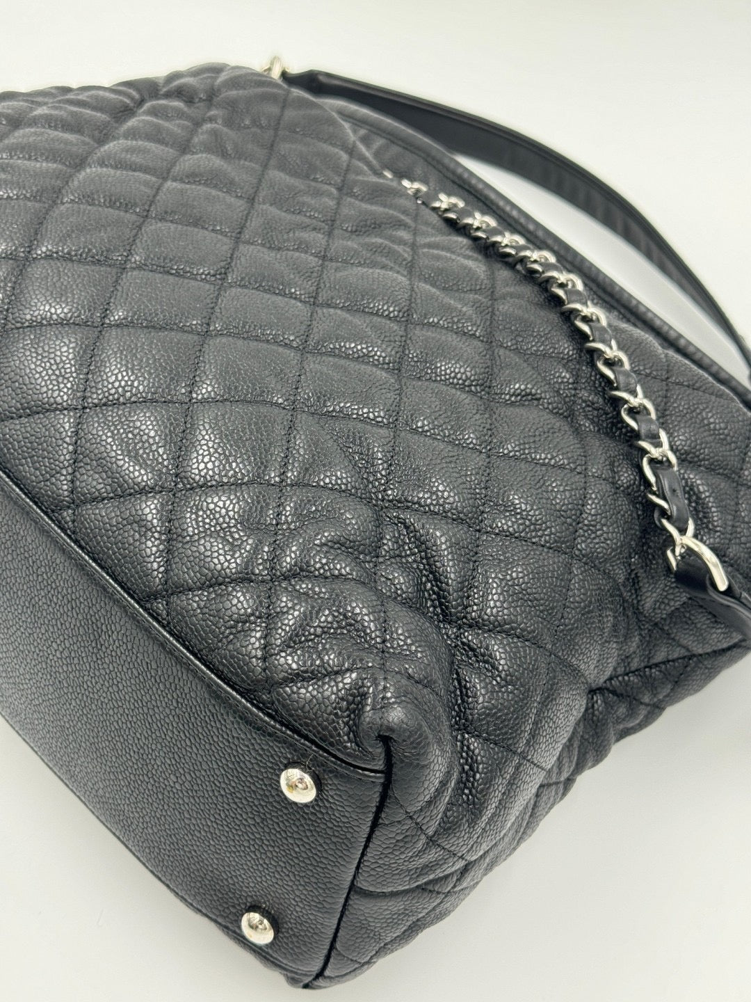 Chanel hobo 機場包 MM  black 黑色 / Rank A 24072113