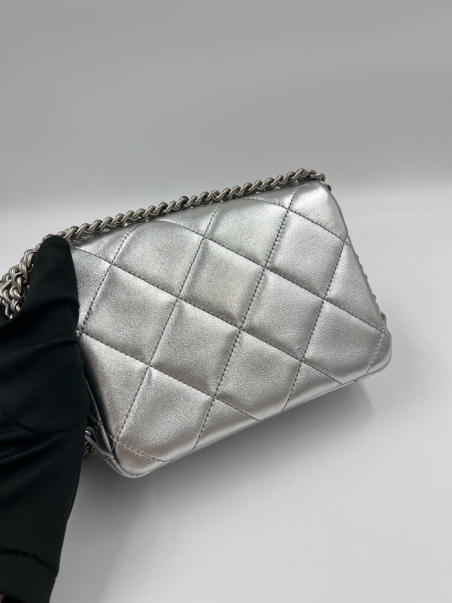 Chanel 22P 多鏈條方胖 / Rank SA