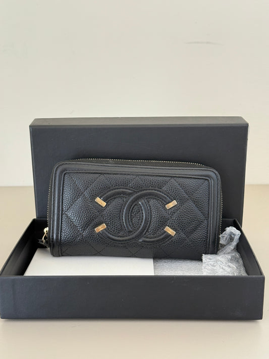 Chanel boy 中夾 / Rank A 25061006