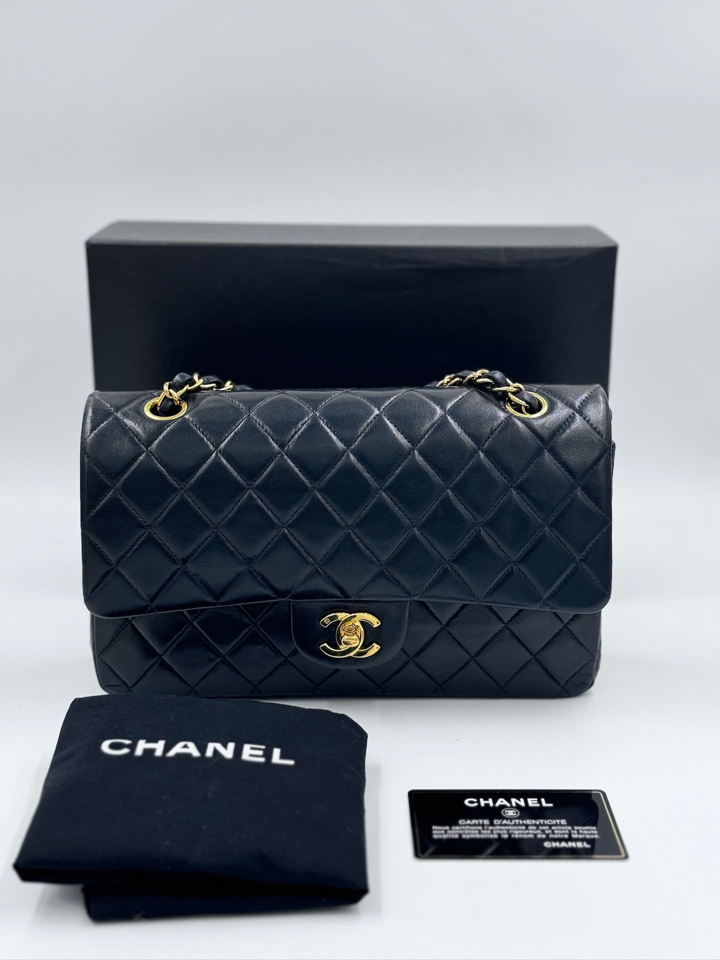 Chanel Classic Flap 25cm Lambskin / Rank SA 24072706