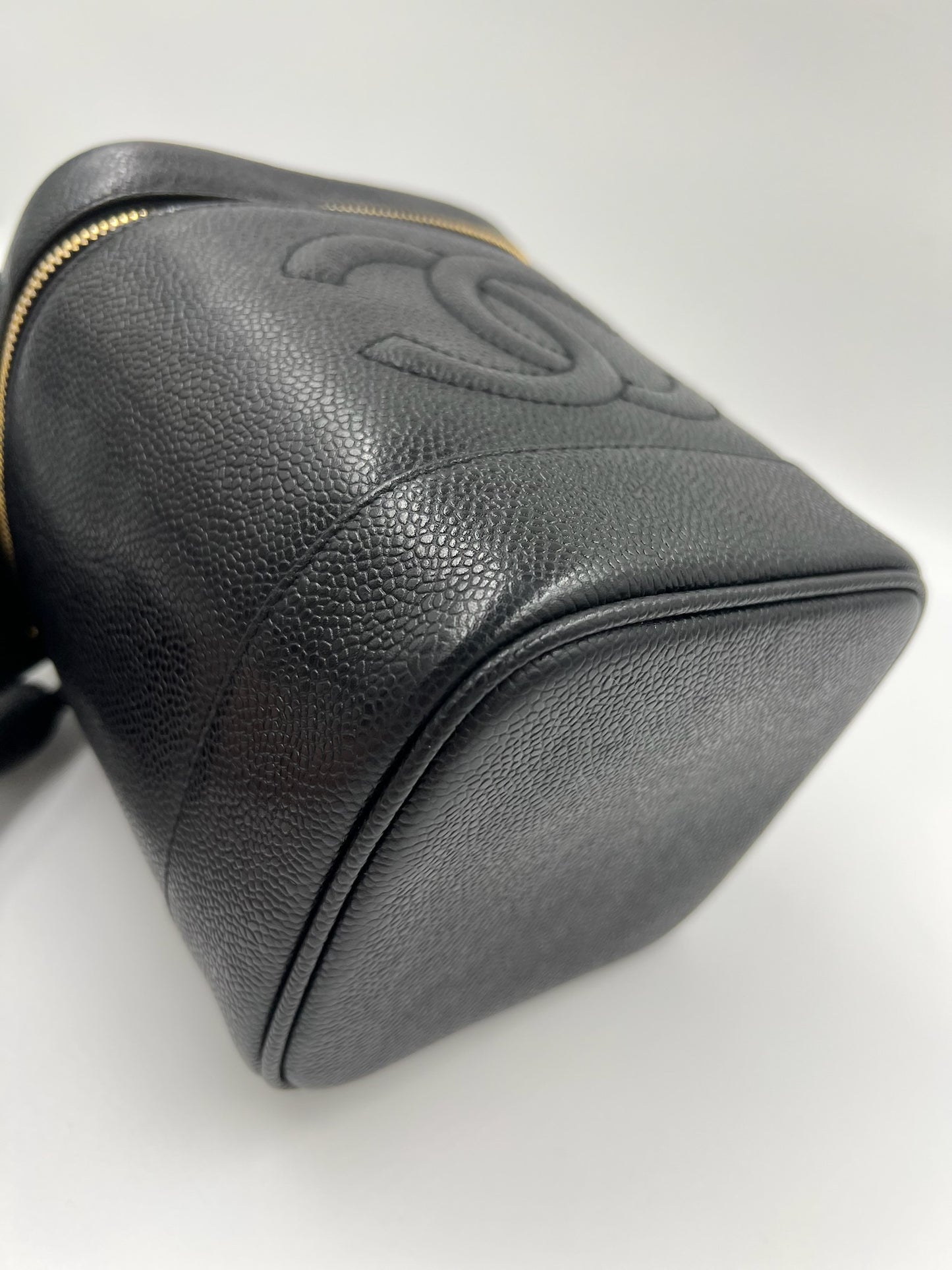 Chanel 黑色化妝包 / Rank SA