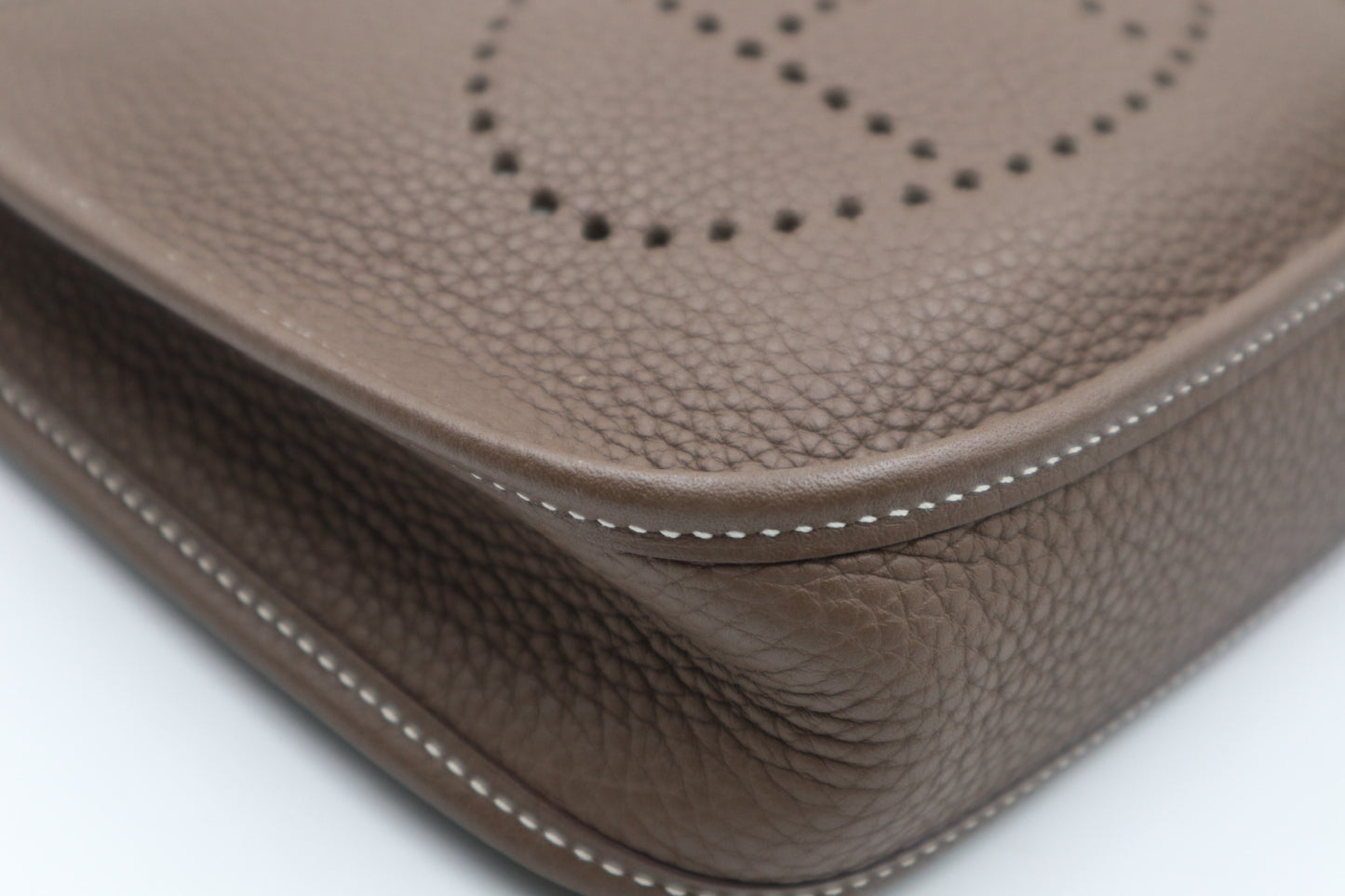 Hermes Mini Evelyne 大象灰金色 / Rank A 25072201