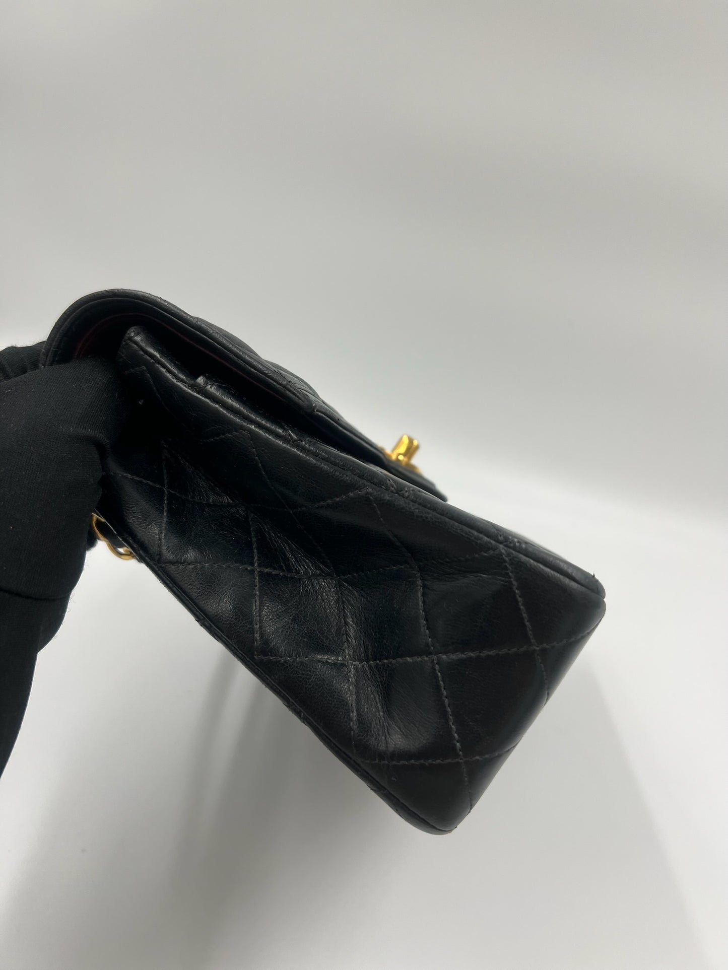 Chanel 圓書包釦CF / Rank SA