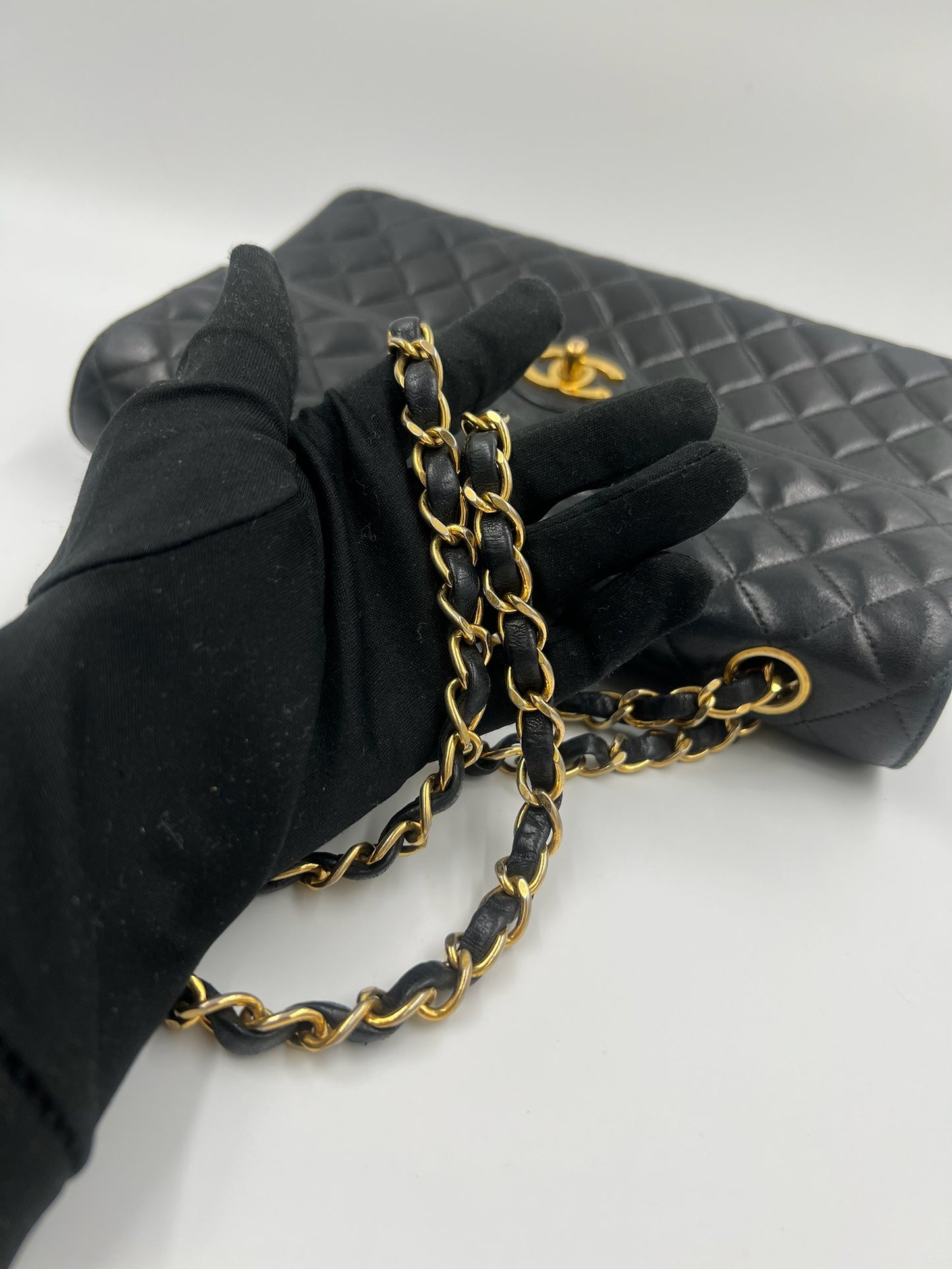 Chanel 圓書包釦CF / Rank SA