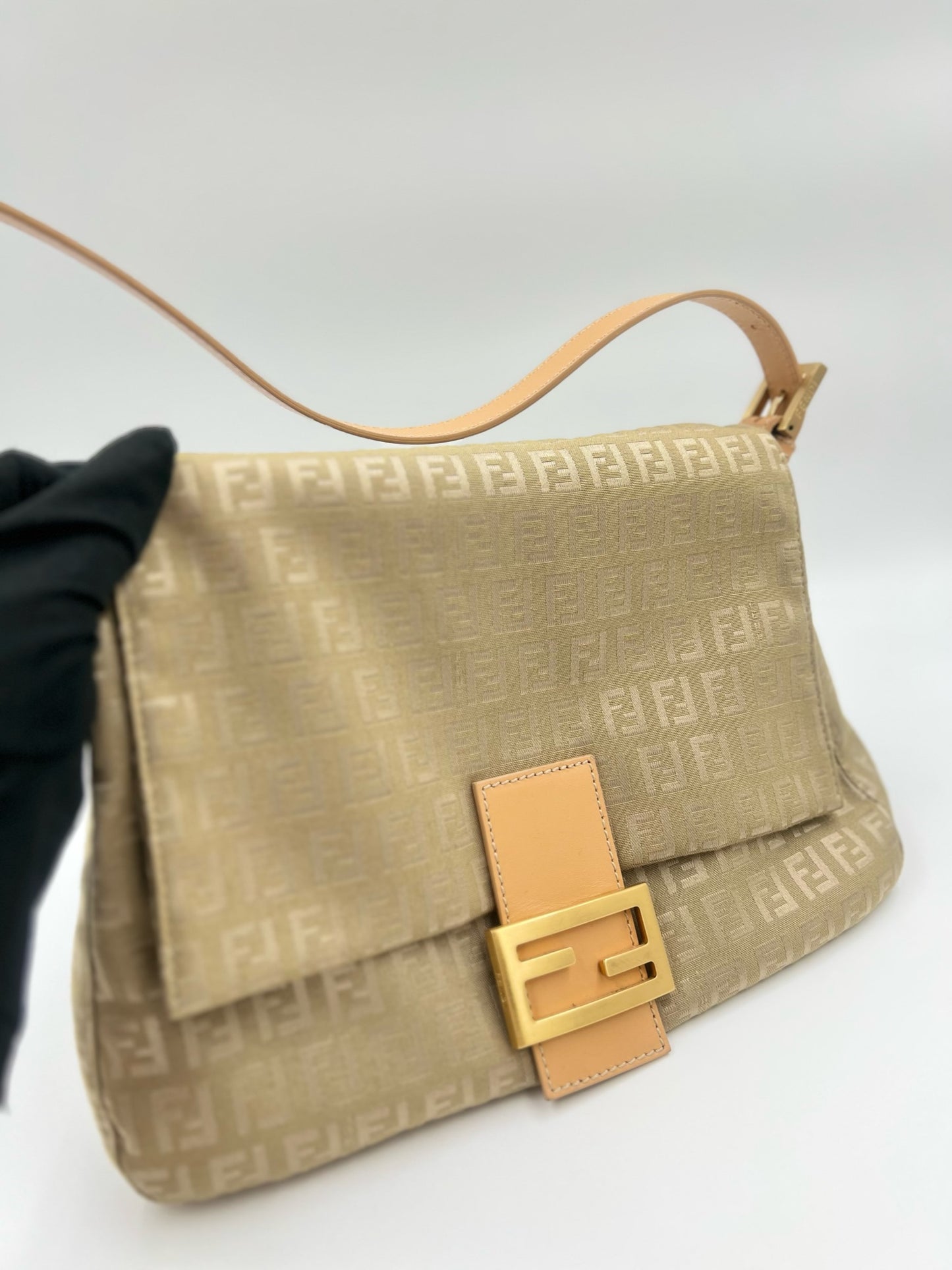 Fendi 奶茶大法棍 / Rank SA