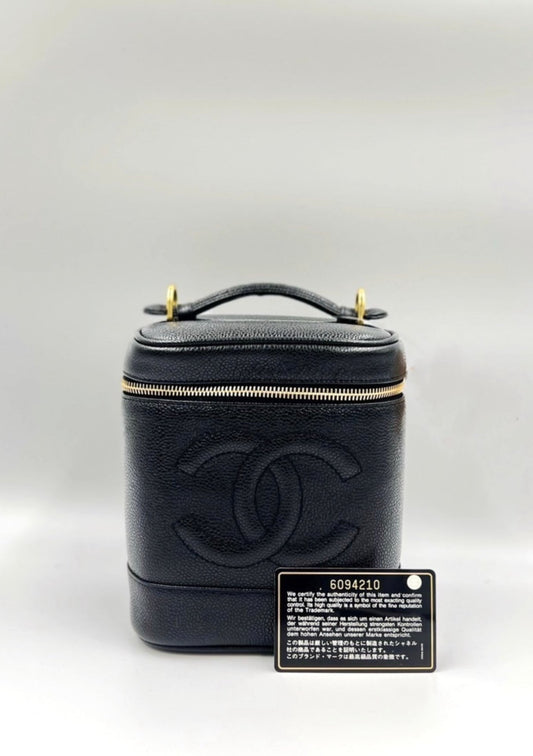 Chanel 黑色化妝包 / Rank SA