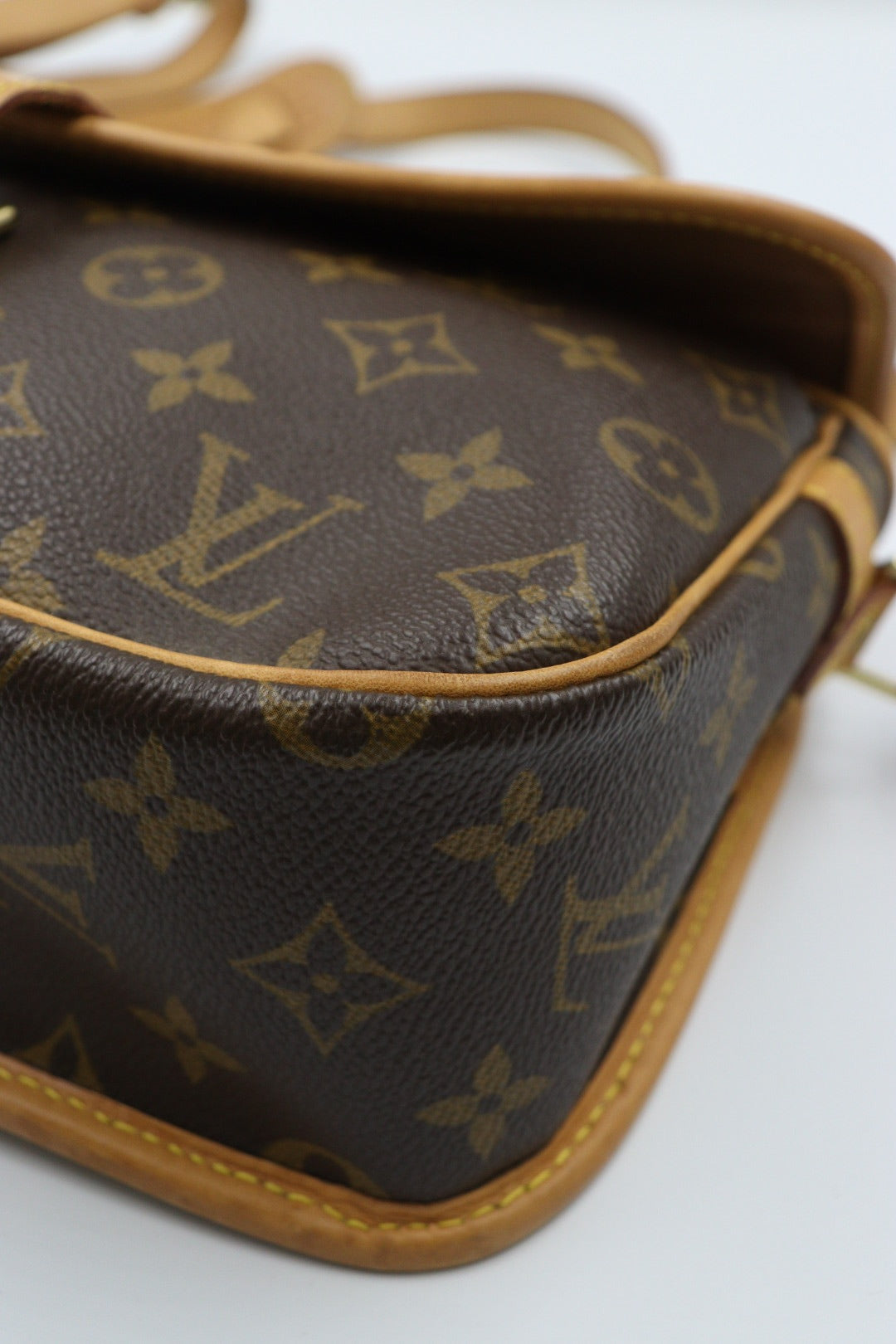 Louis Vuitton   老花法棍郵差包 / Rank SA