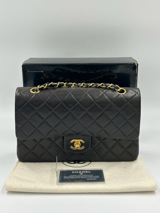 Chanel Classic Flap 25cm / Rank SA
