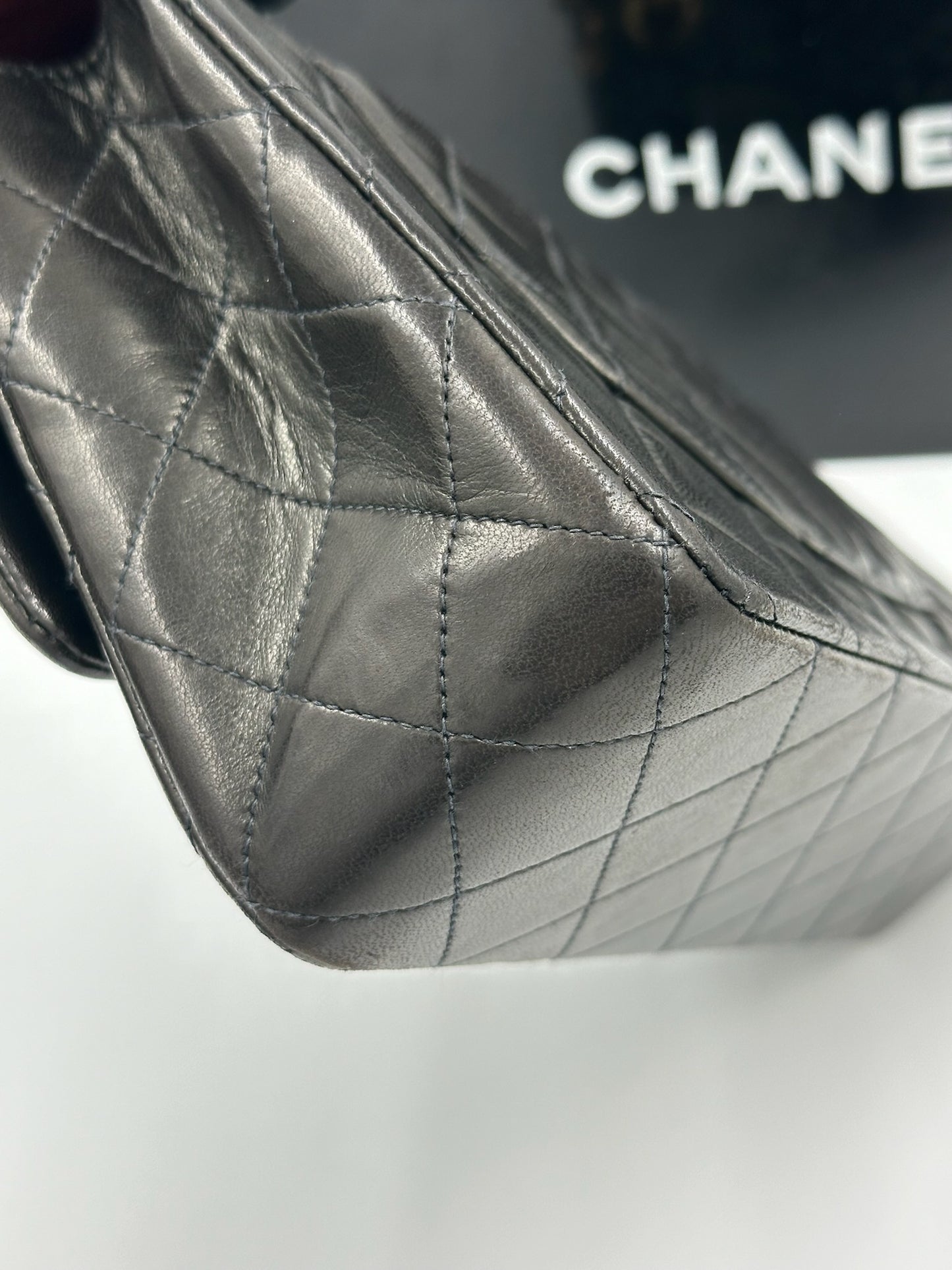 Chanel Classic Flap 25cm / Rank SA