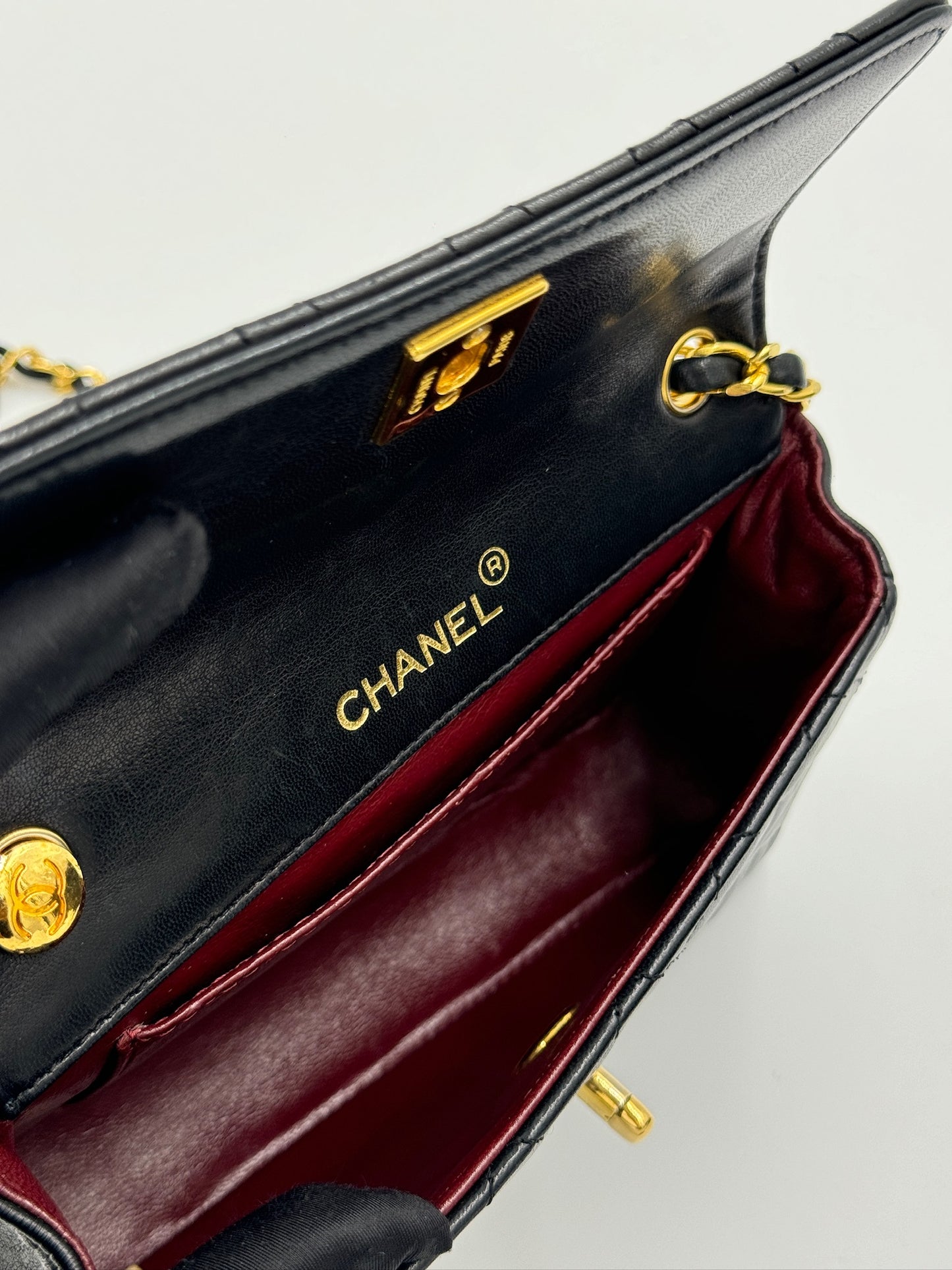 Chanel Vintage Mini CF 20cm Black 黑 / Rank A  24072308