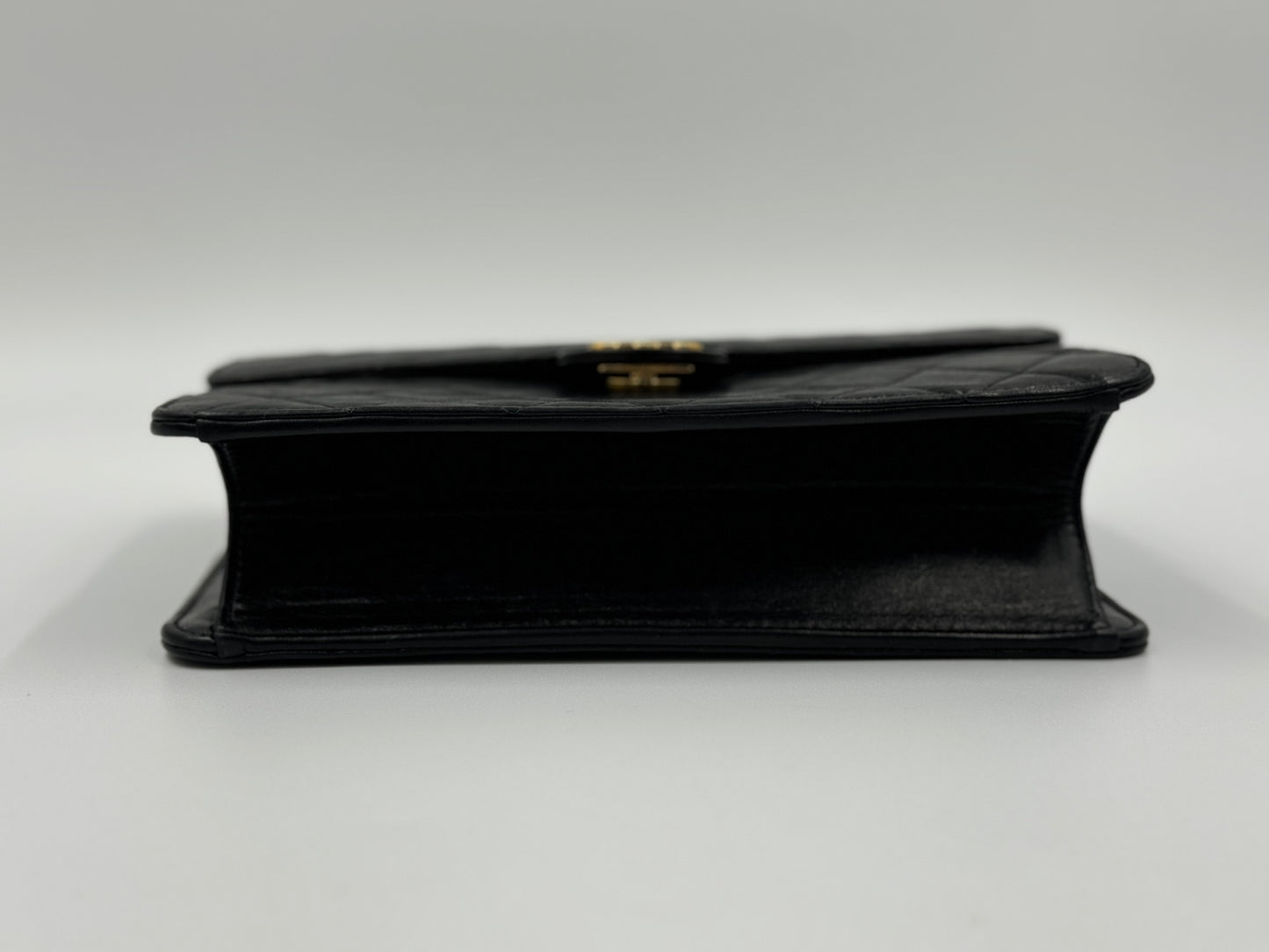 Chanel 22cm vintage 信封包 black 黑色 / Rank AB 24072310
