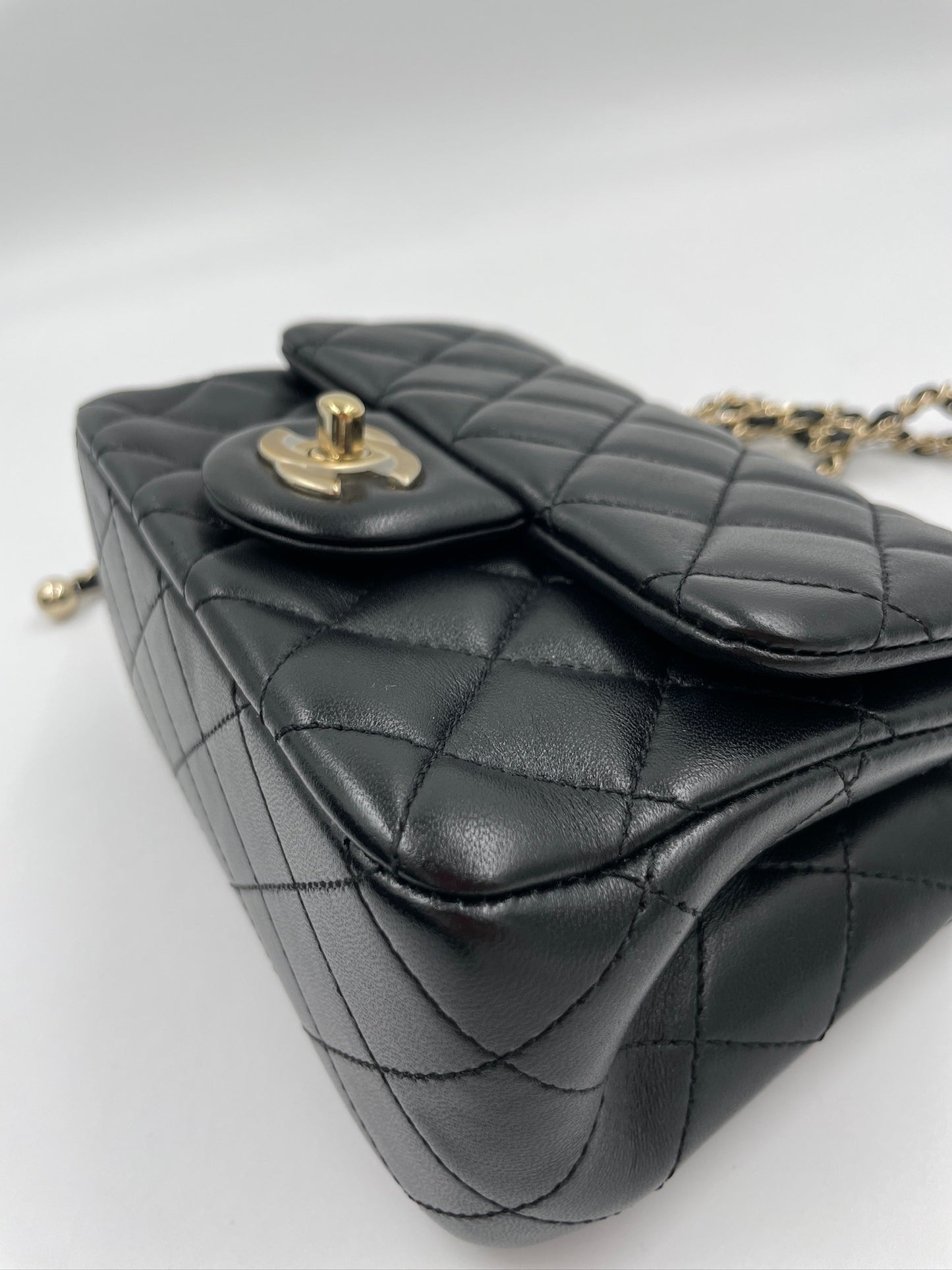 Chanel Coco Mini 足球季節款 / Rank S