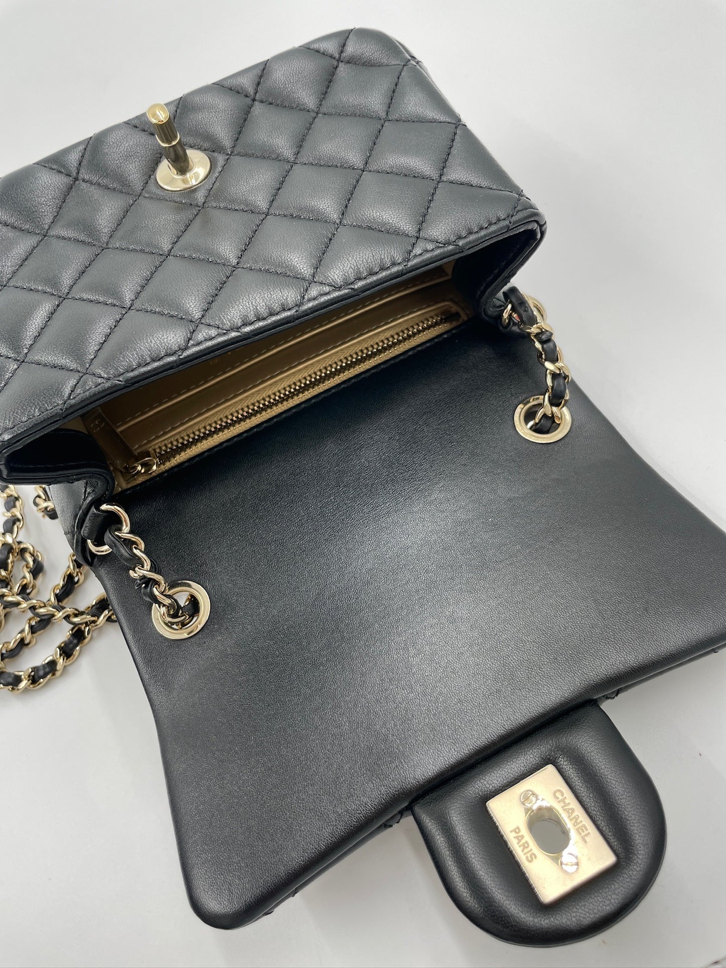 Chanel Coco Mini 足球季節款 / Rank S