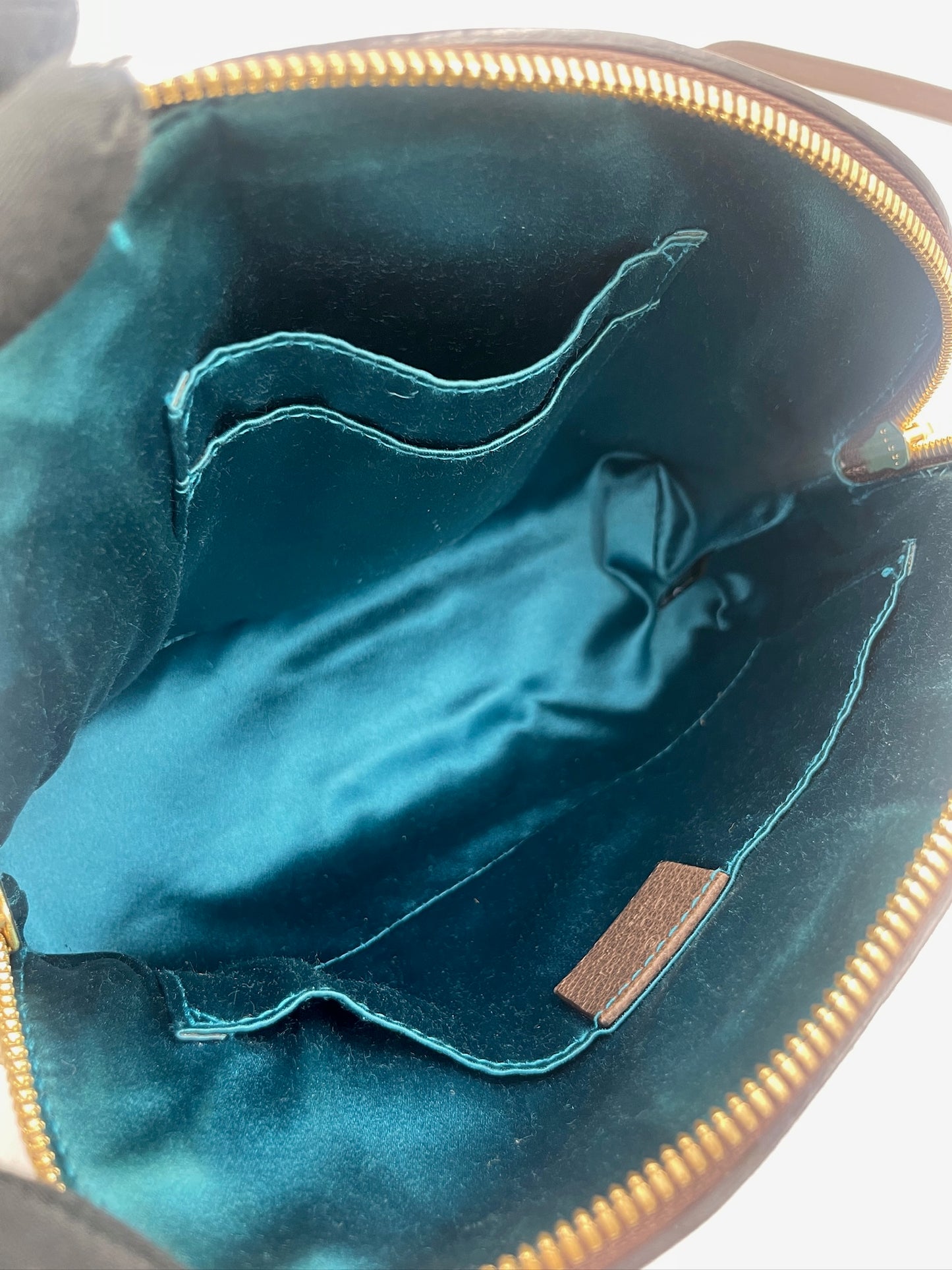 Gucci GG Ophidia Supreme 貝殼包 / Rank SA