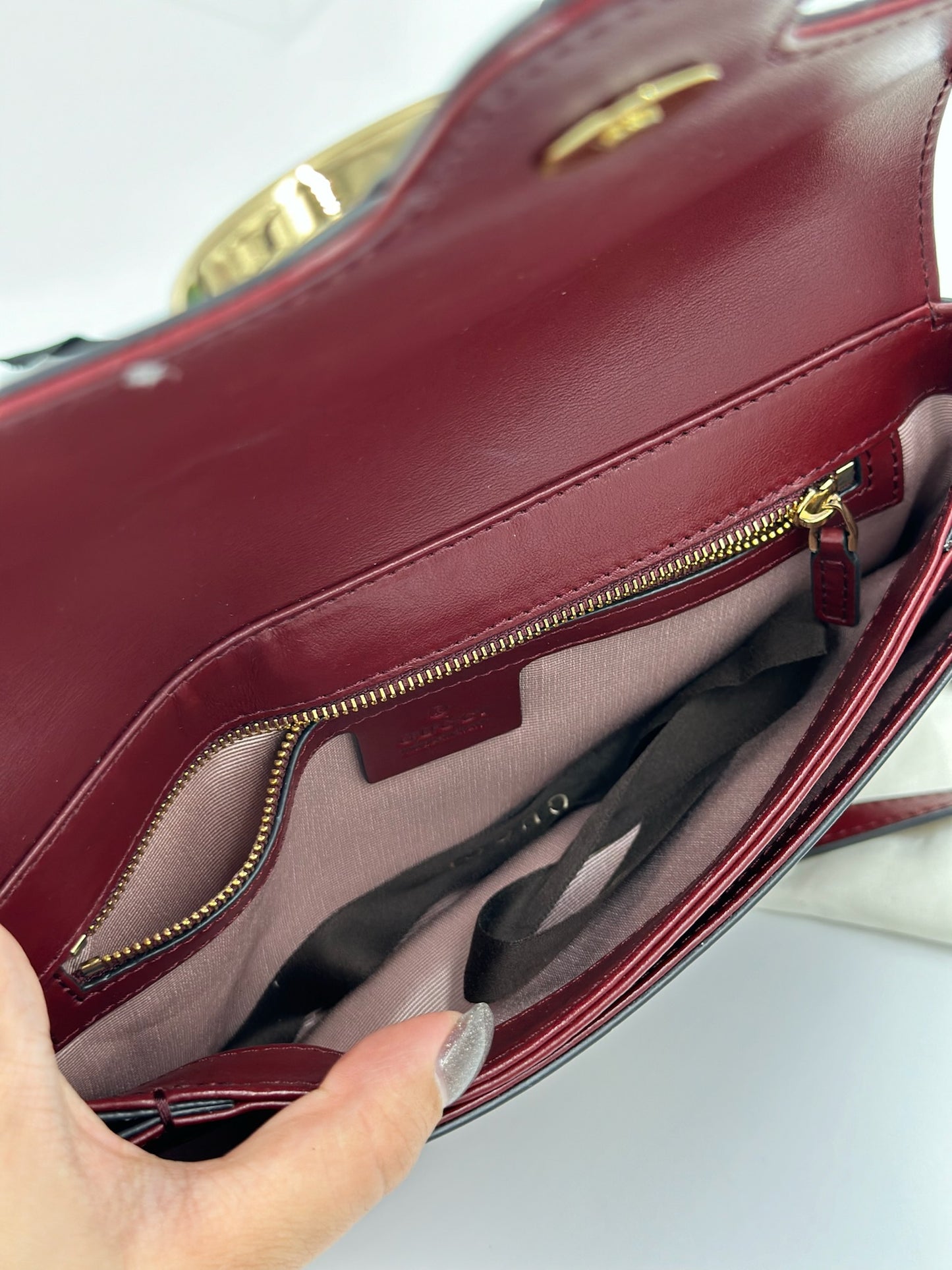 Gucci GG Shoulder Bag復古斜跨包 / Rank B S240411003
