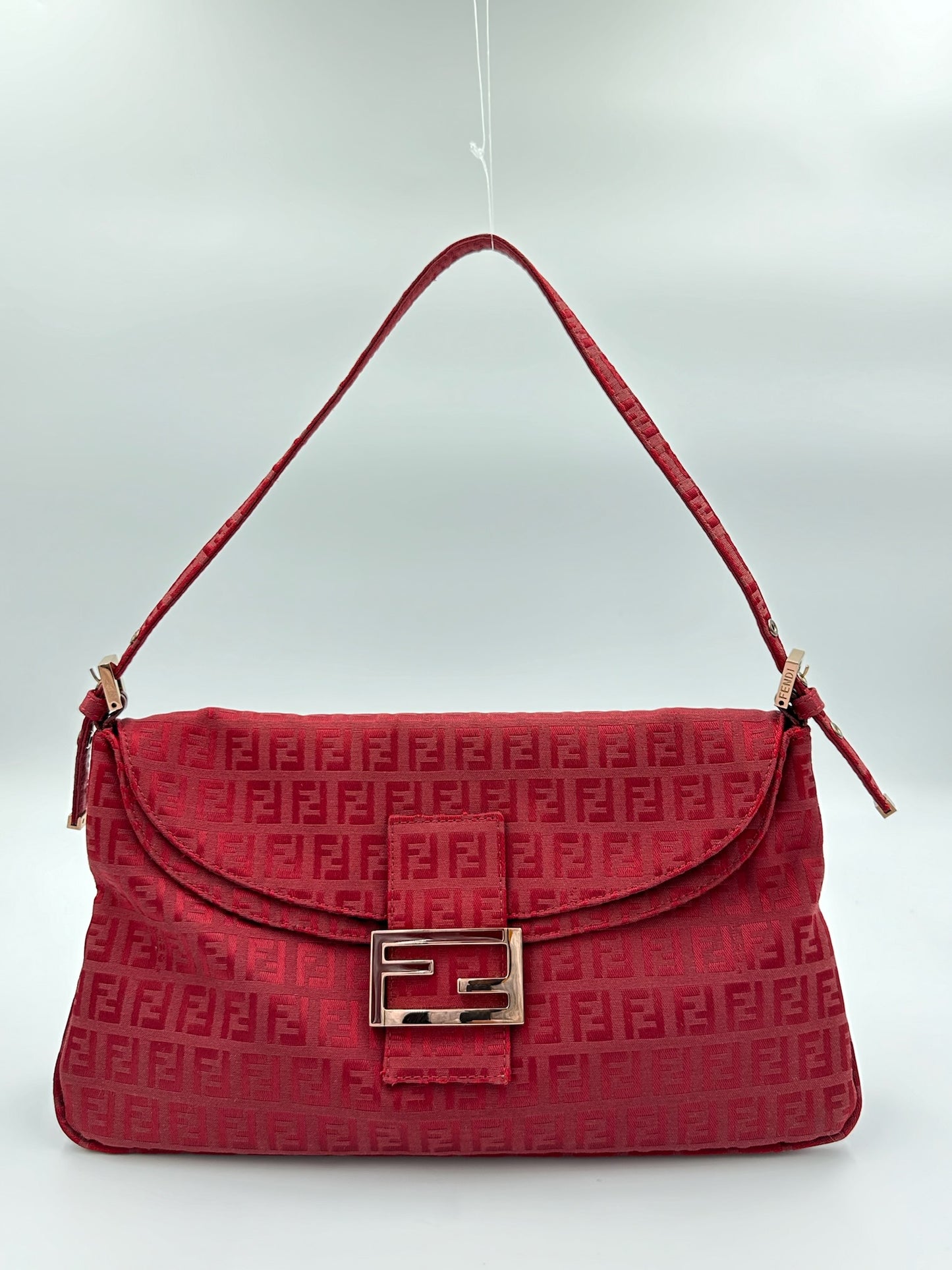 Fendi 大法棍 紅色 Bag / Rank SA S240411008