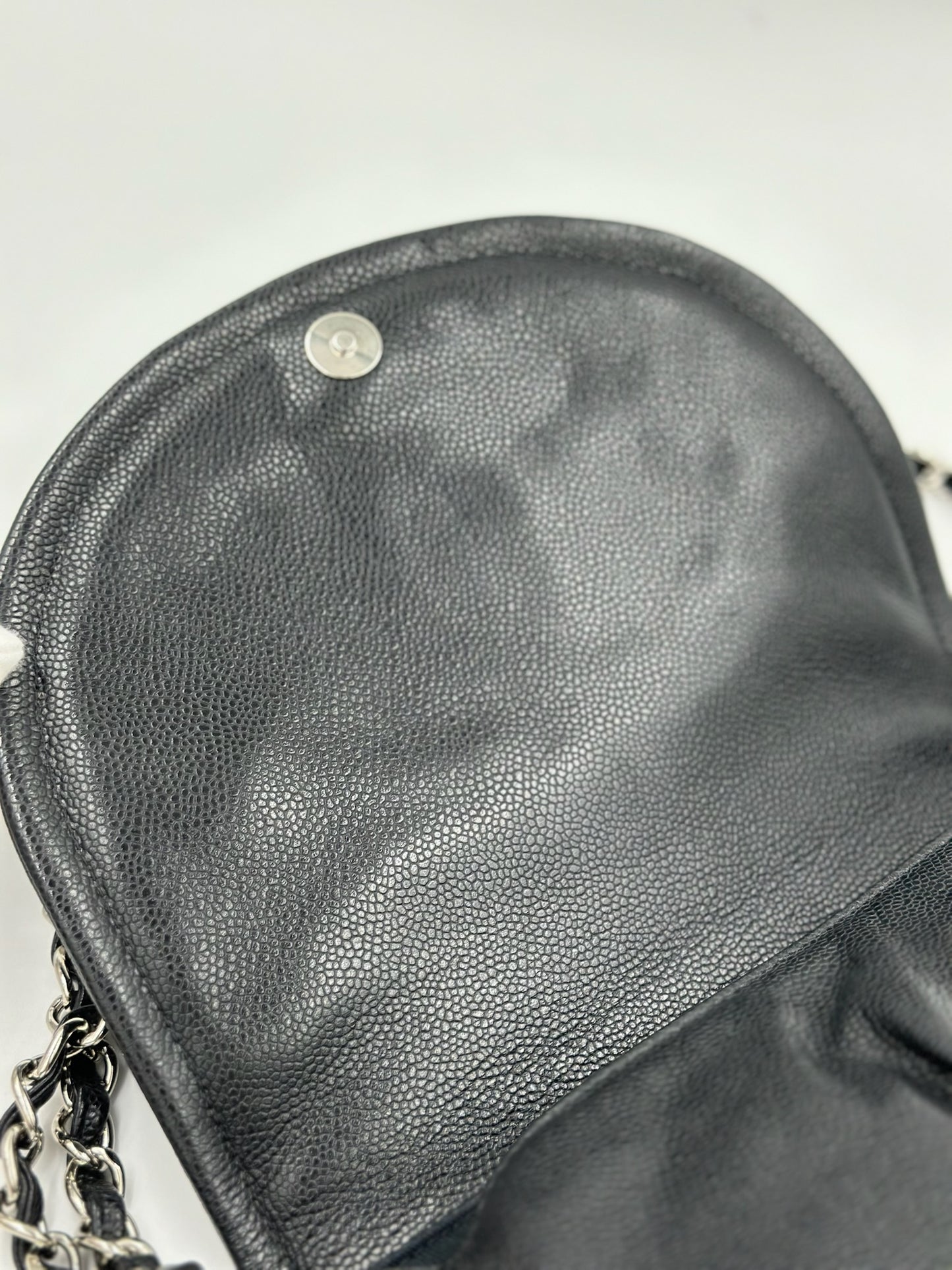 Chanel 半月型雙鏈條荔枝皮  黑銀 / Rank A 24072317