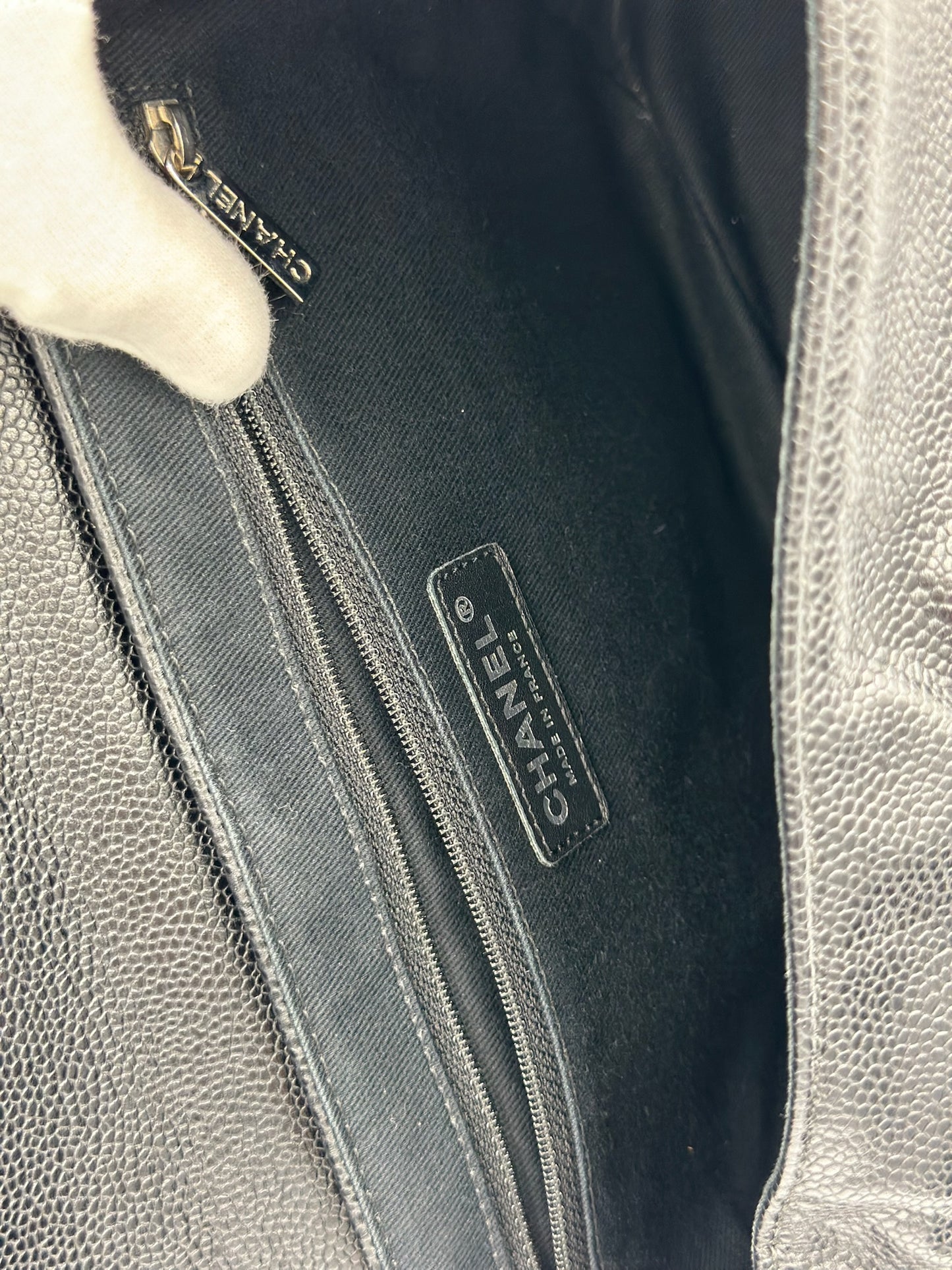 Chanel 半月型雙鏈條荔枝皮  黑銀 / Rank A 24072317